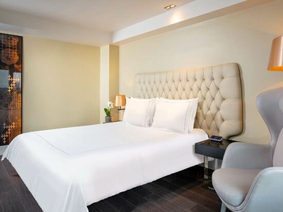 Executive Double Room with River View