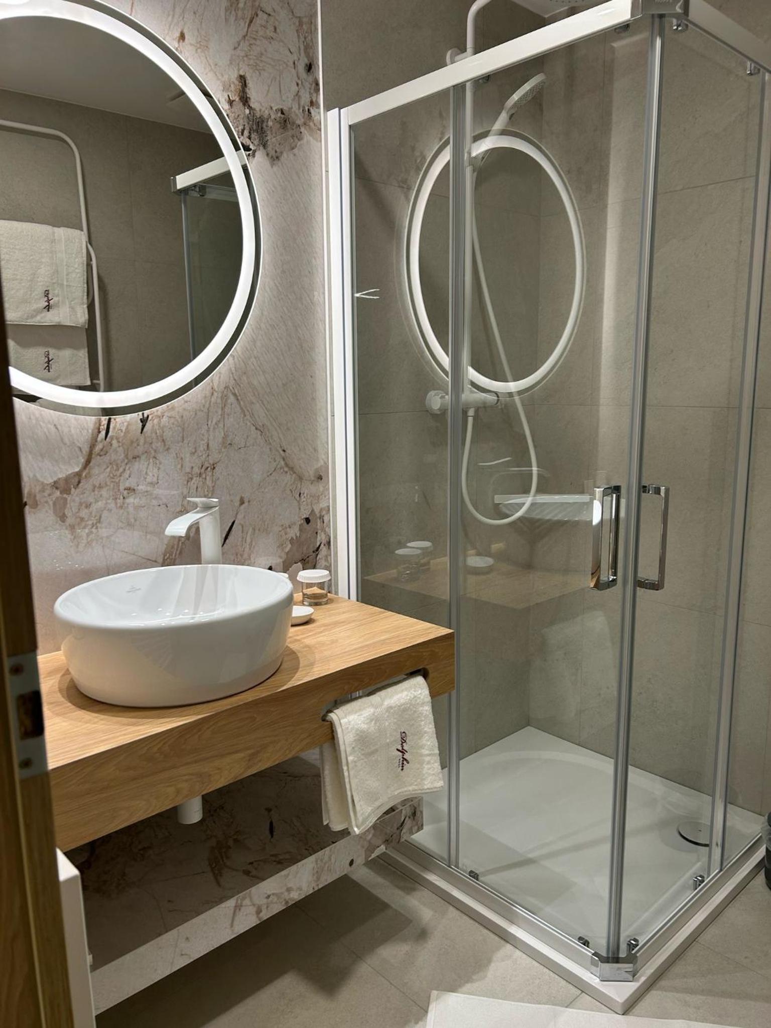 Exclusive PLUS Double or Twin Room with free Pool and Fitness