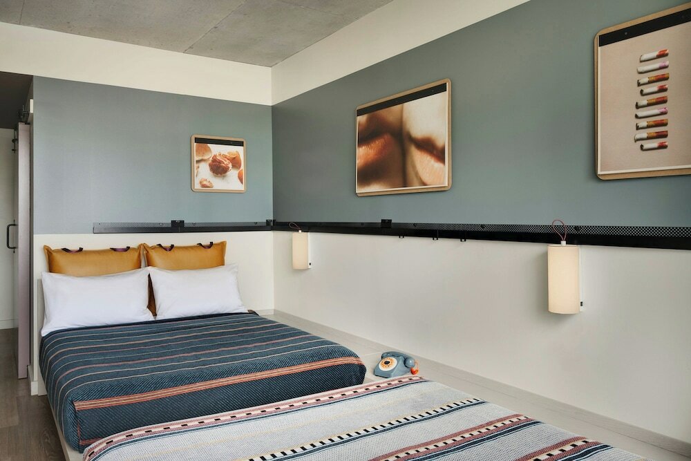 Standard Room, 2 Queen Beds, Non Smoking, City View