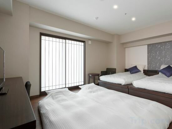 Moderate Modern Japanese Room Non-Smoking