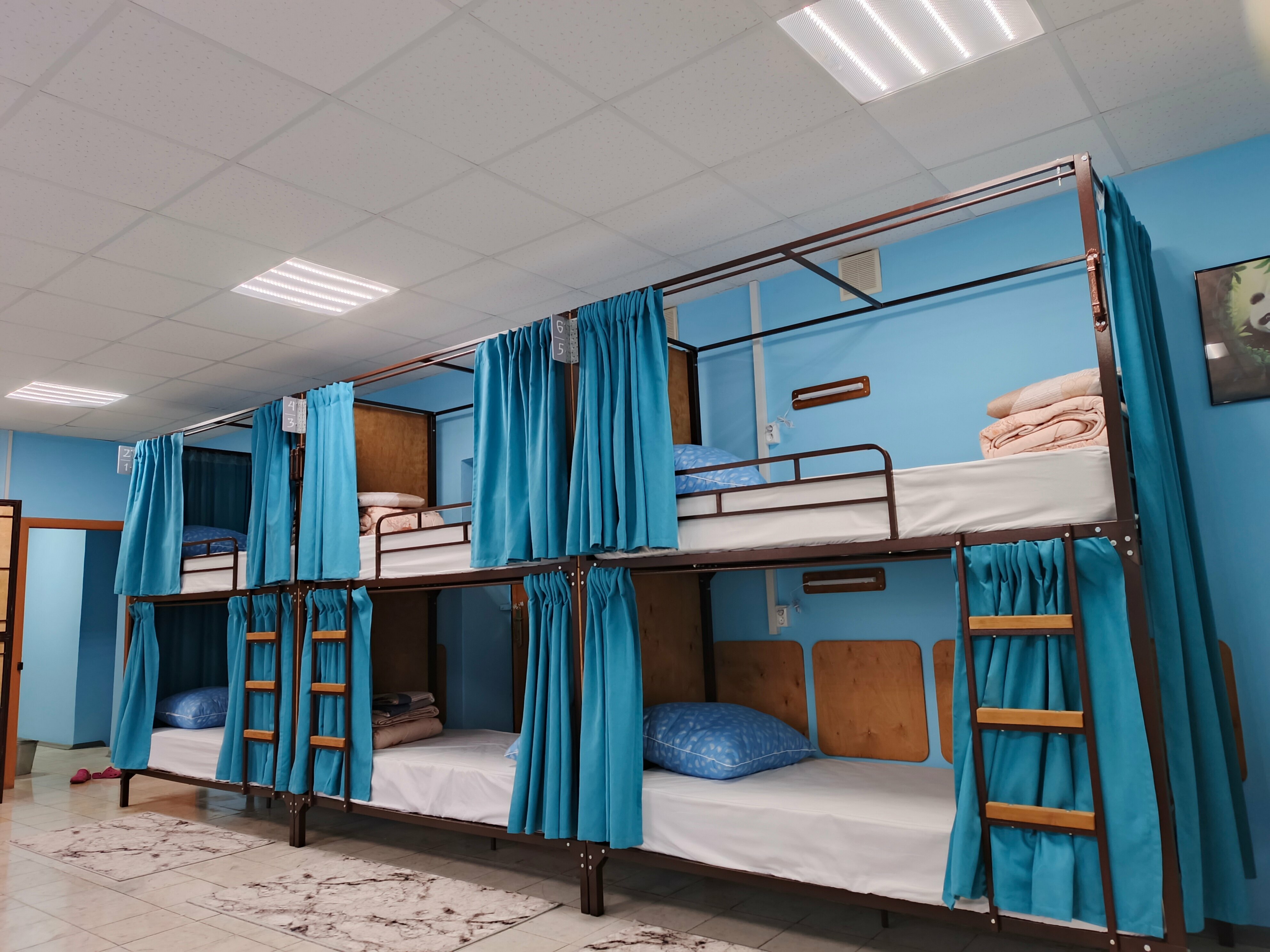 Общий номер для мужчин и женщин