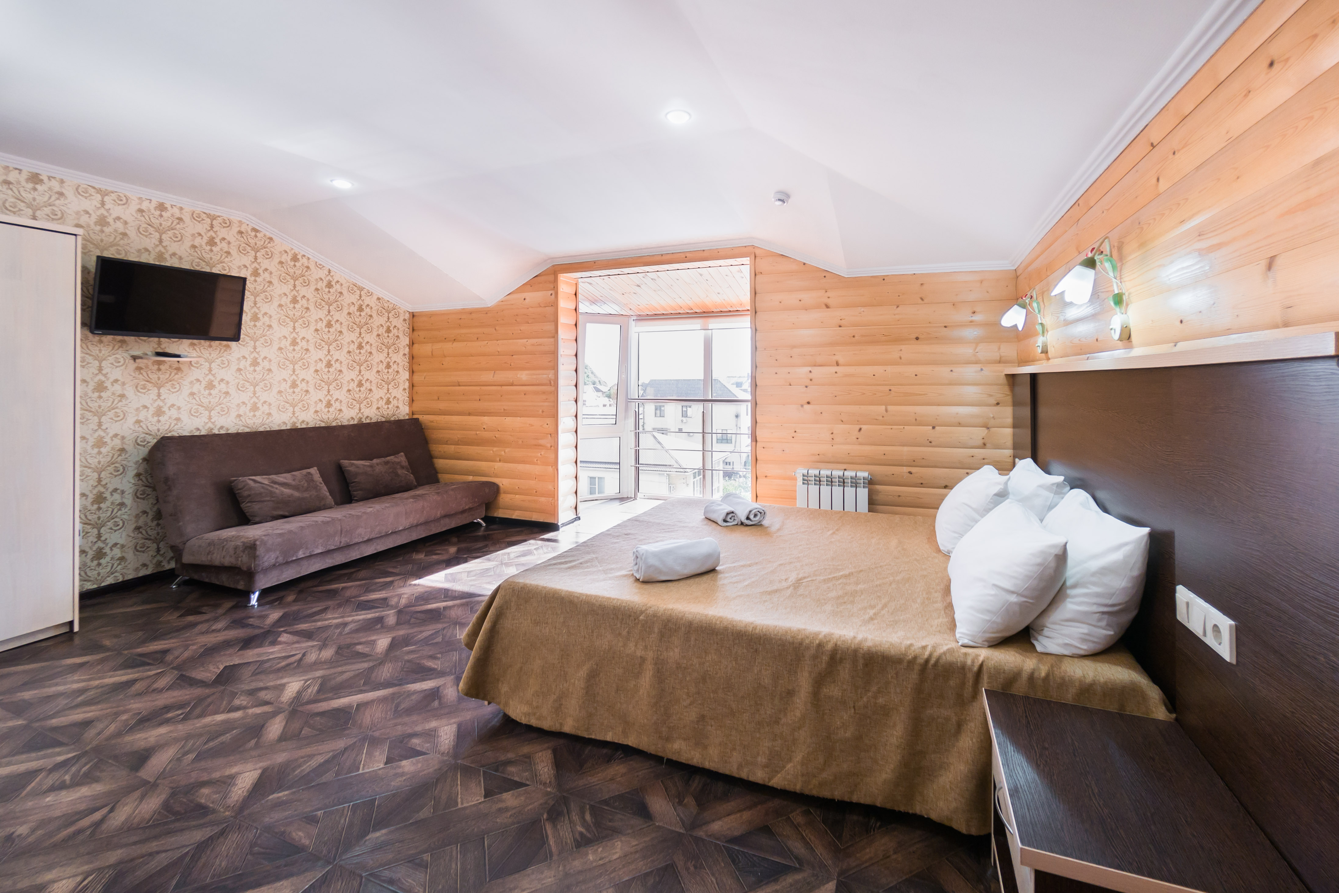 Панорамный 3-местный