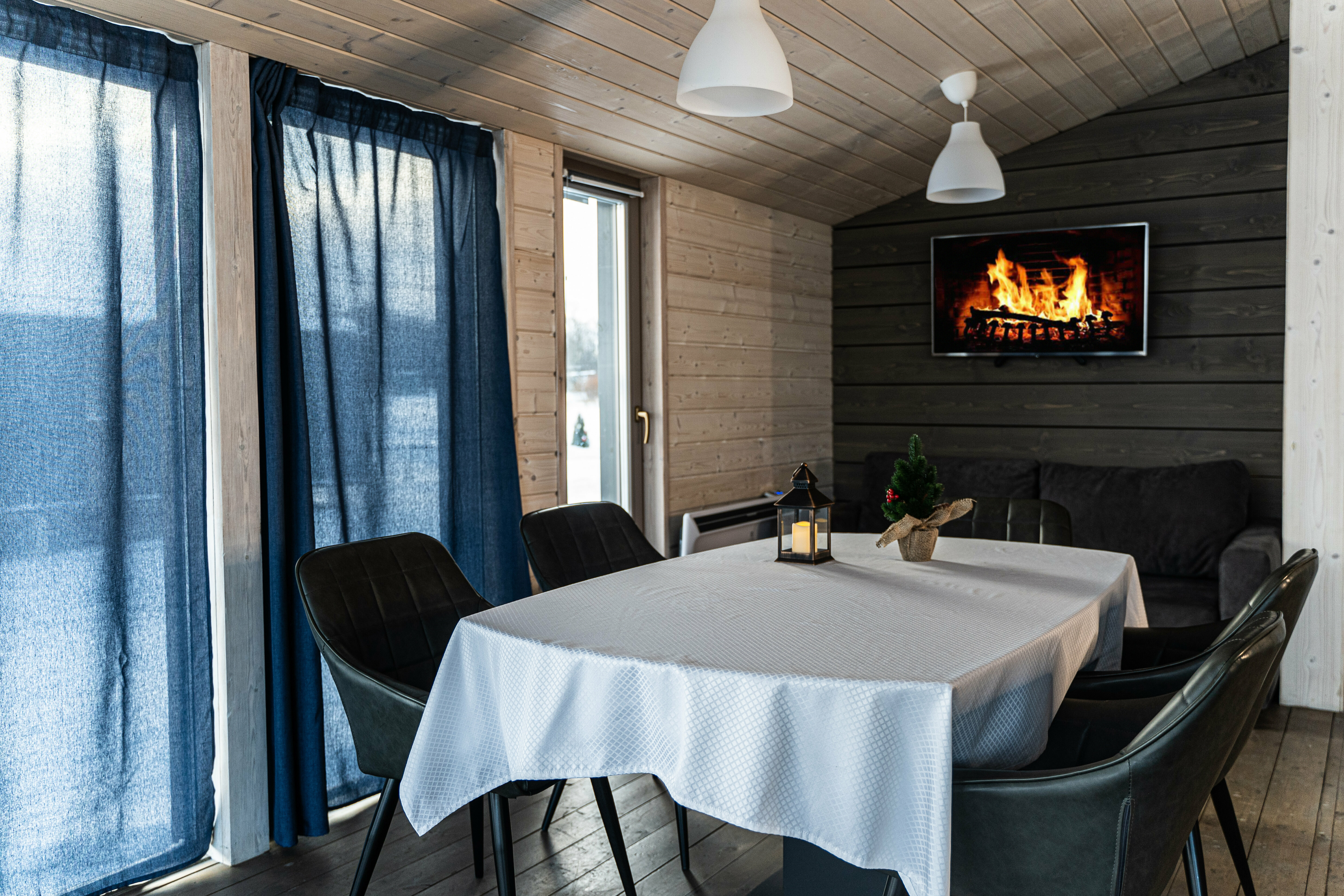 Коттедж с видом на озеро