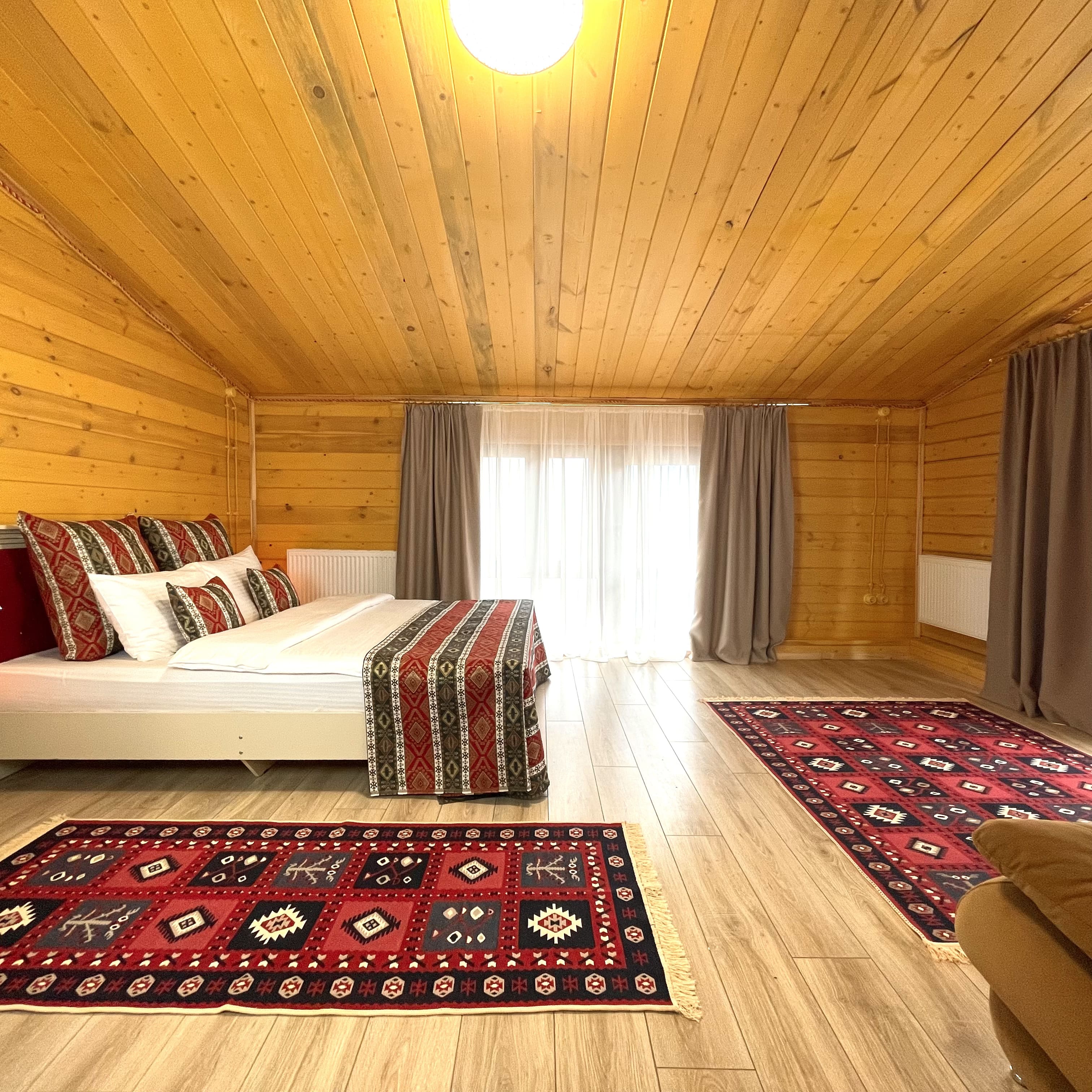 Трехкомнатный улучшенный комфорт с видом на горы | 3 этаж