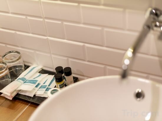 Deluxe Villa with Pool View