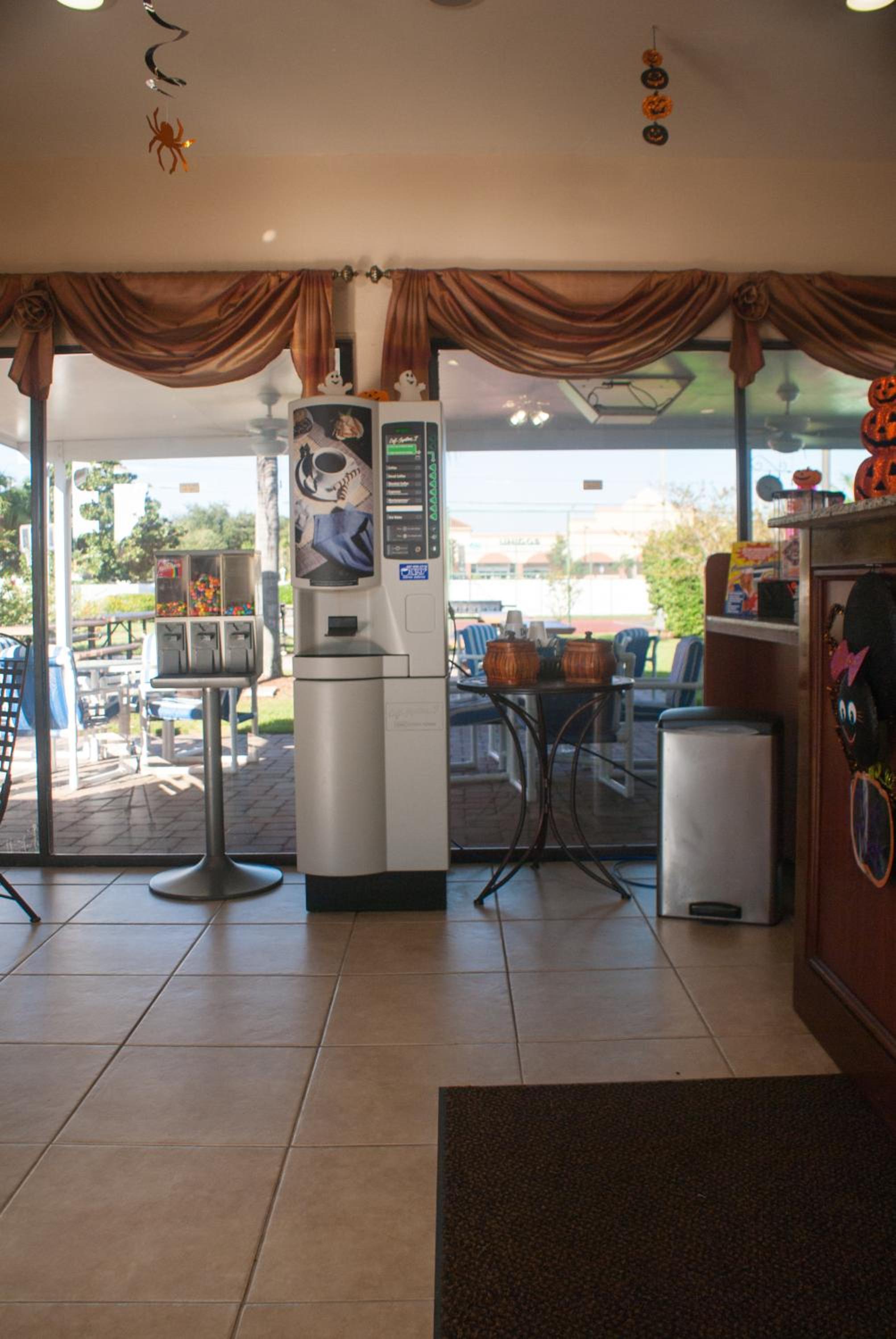 Deluxe Two-Bedroom Apartment