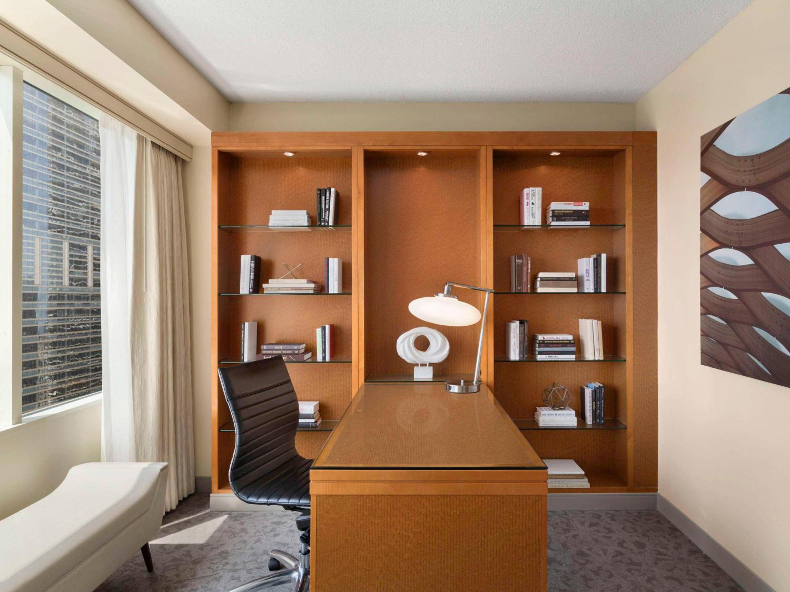 Executive Suite 1 King