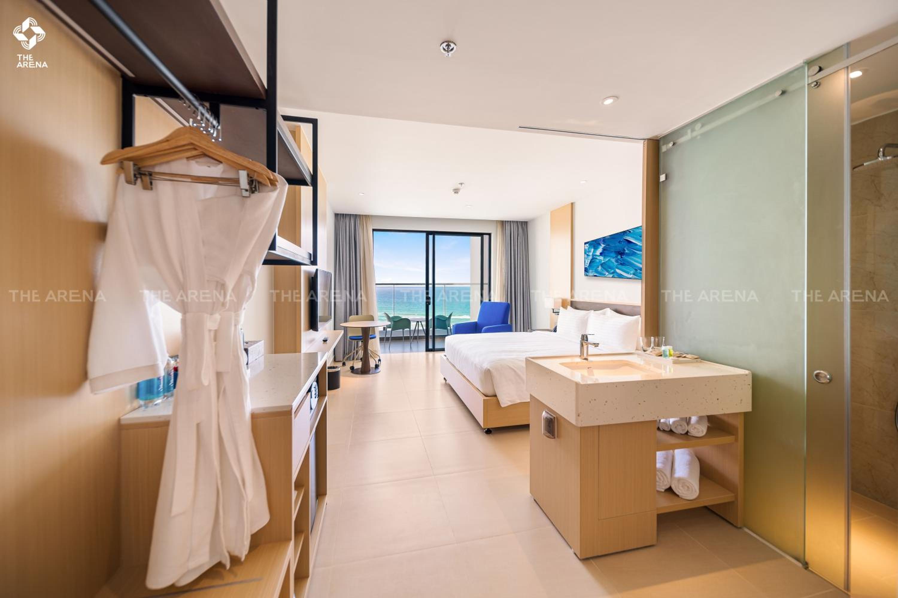 Premier King Oceanfront