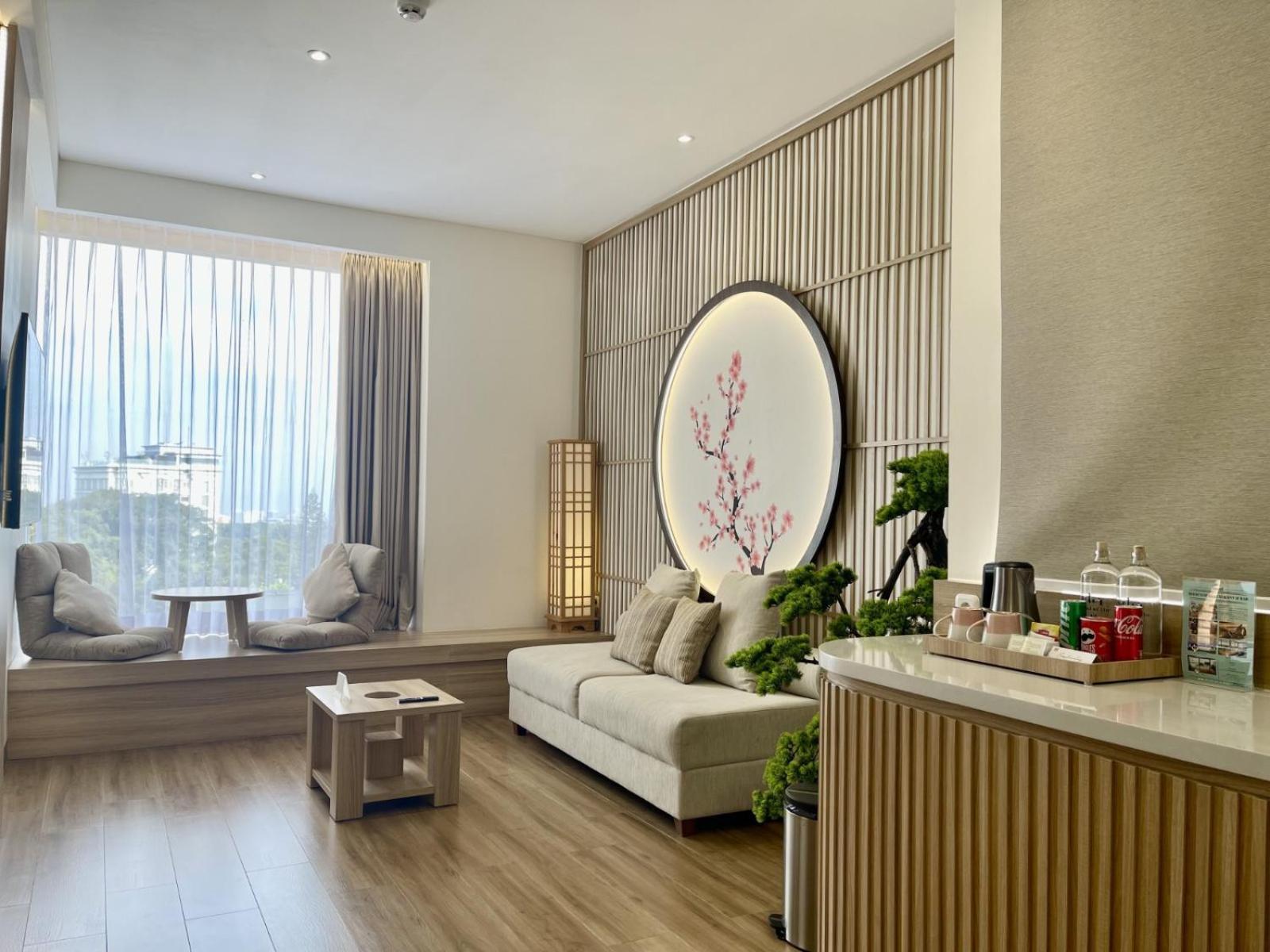 Suite Japan King Bed