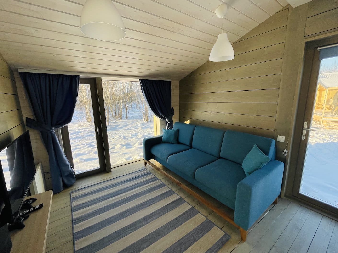 Коттедж с видом на лес