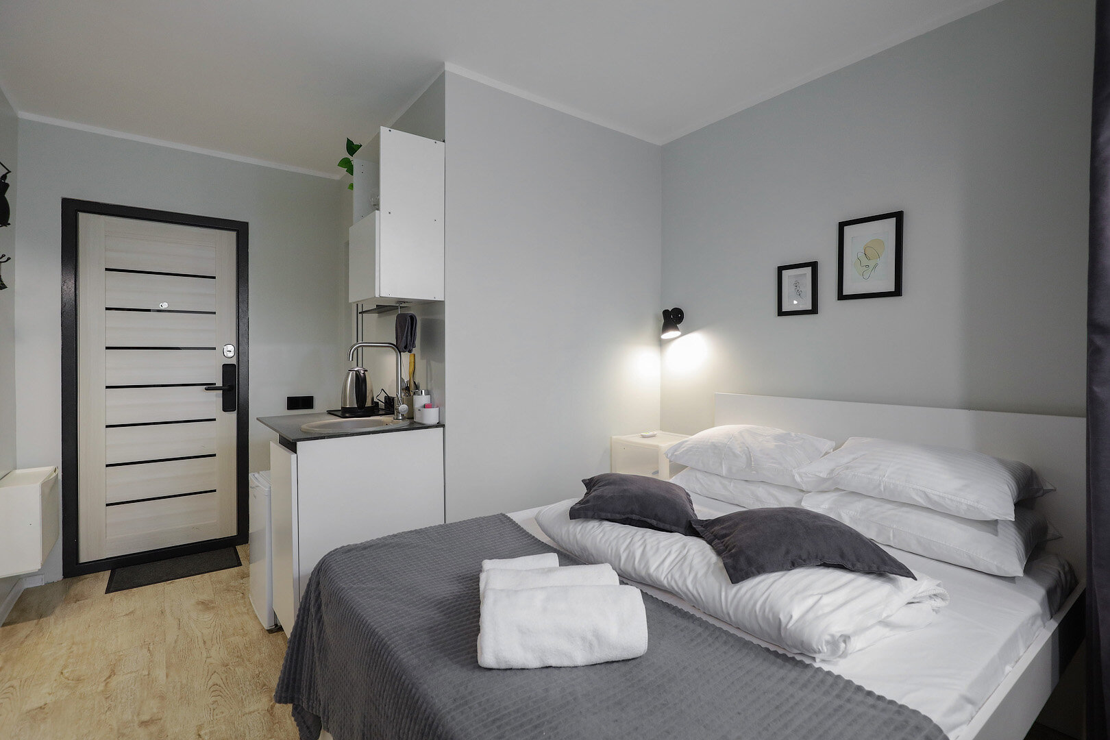 Большой двухместный номер с 1 кроватью