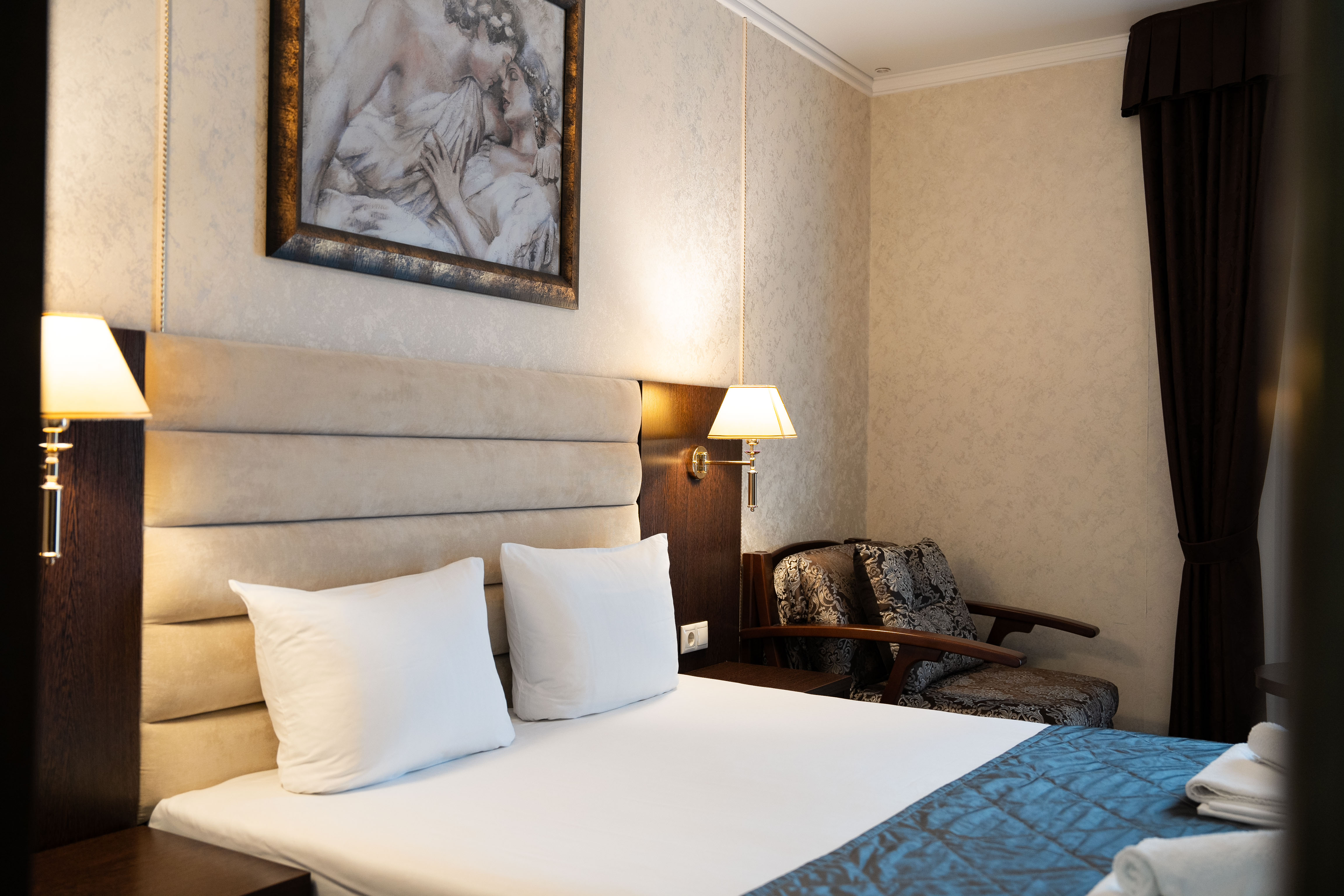 Люкс с балконом