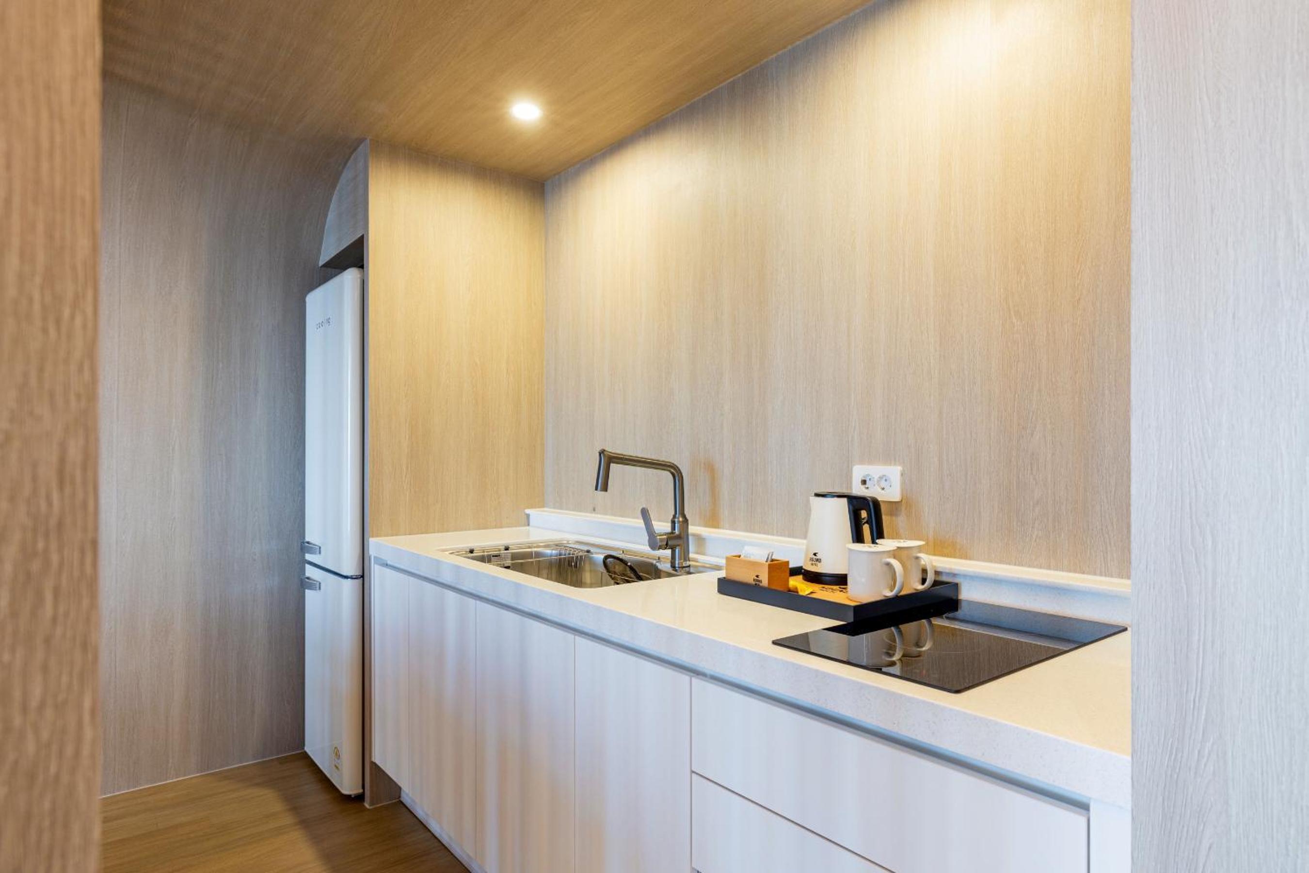 Big Pent Oean Theater