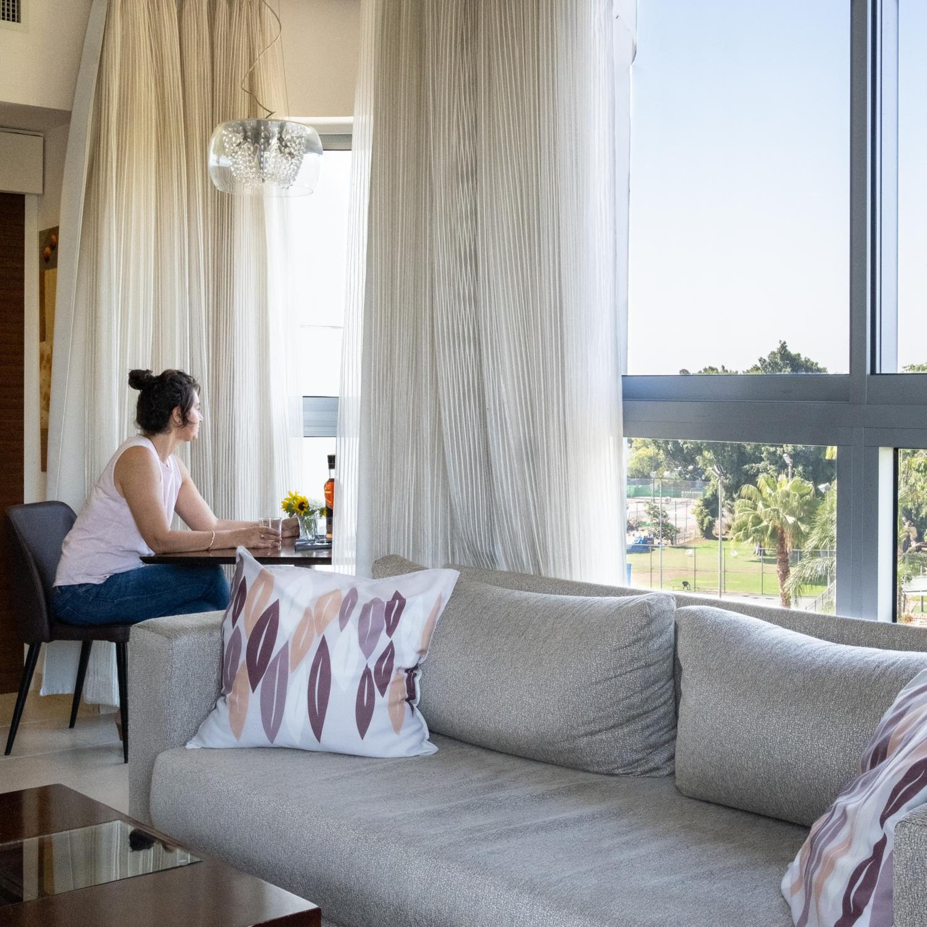 One Bedroom with Balcony 