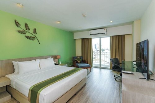 Deluxe Double or Twin Room в Tamarind Garden Hotel