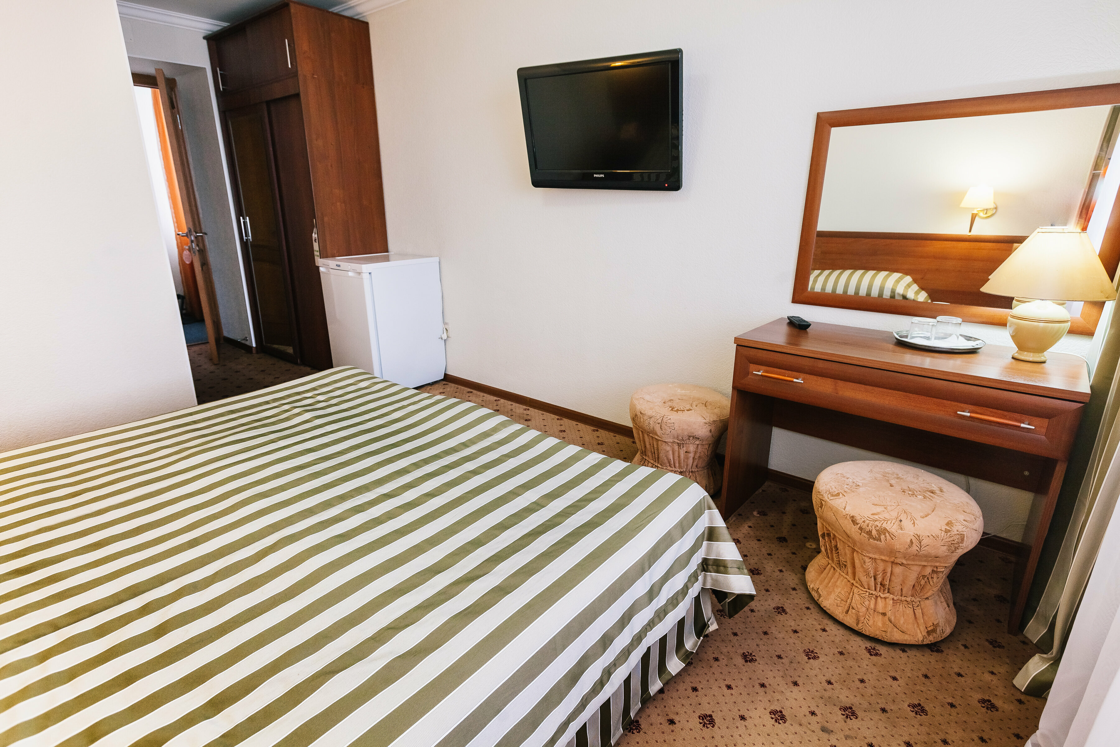 Двухместный номер стандарт с двуспальной кроватью