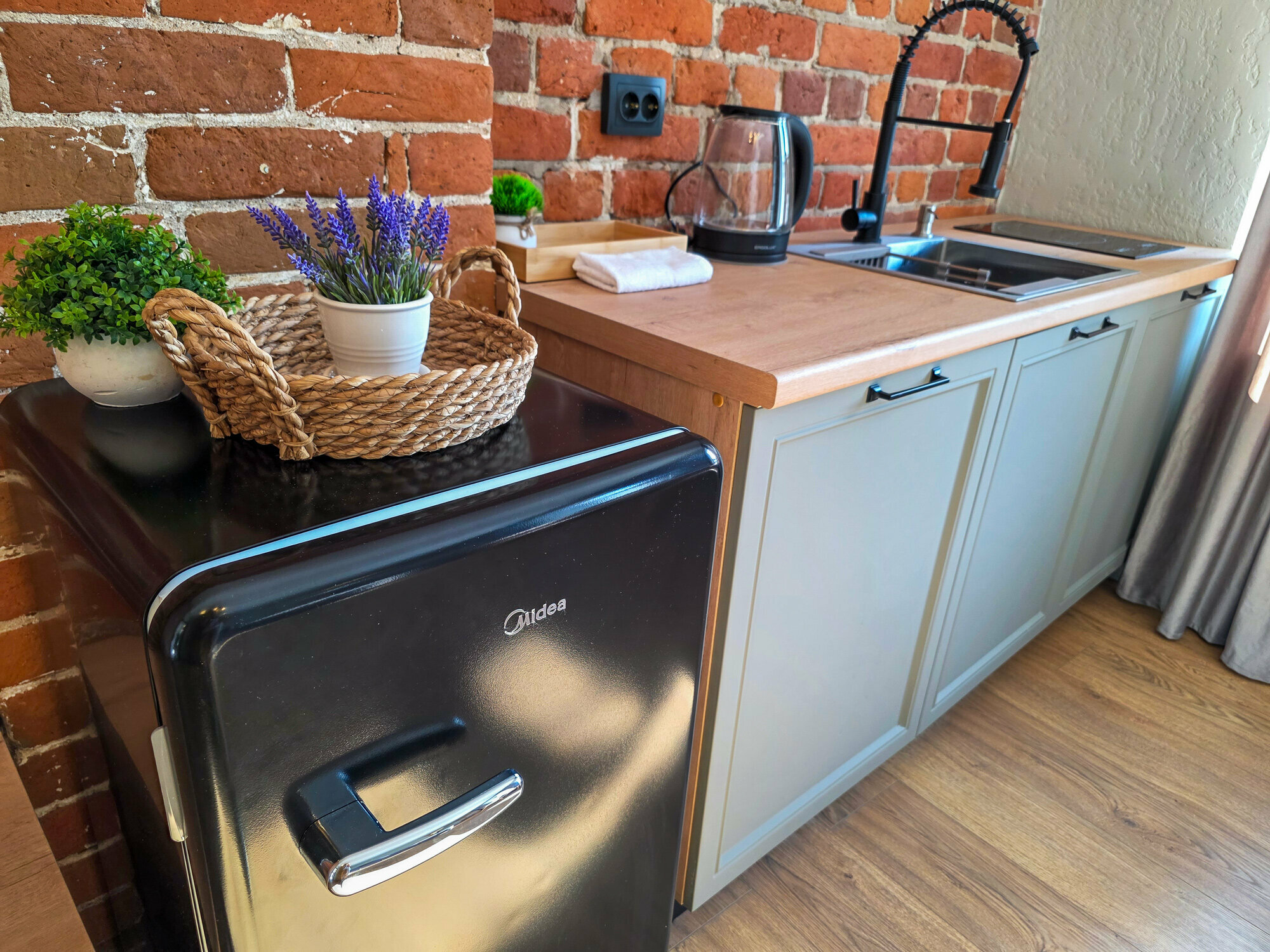 Люкс с кроватью размера «queen-size»