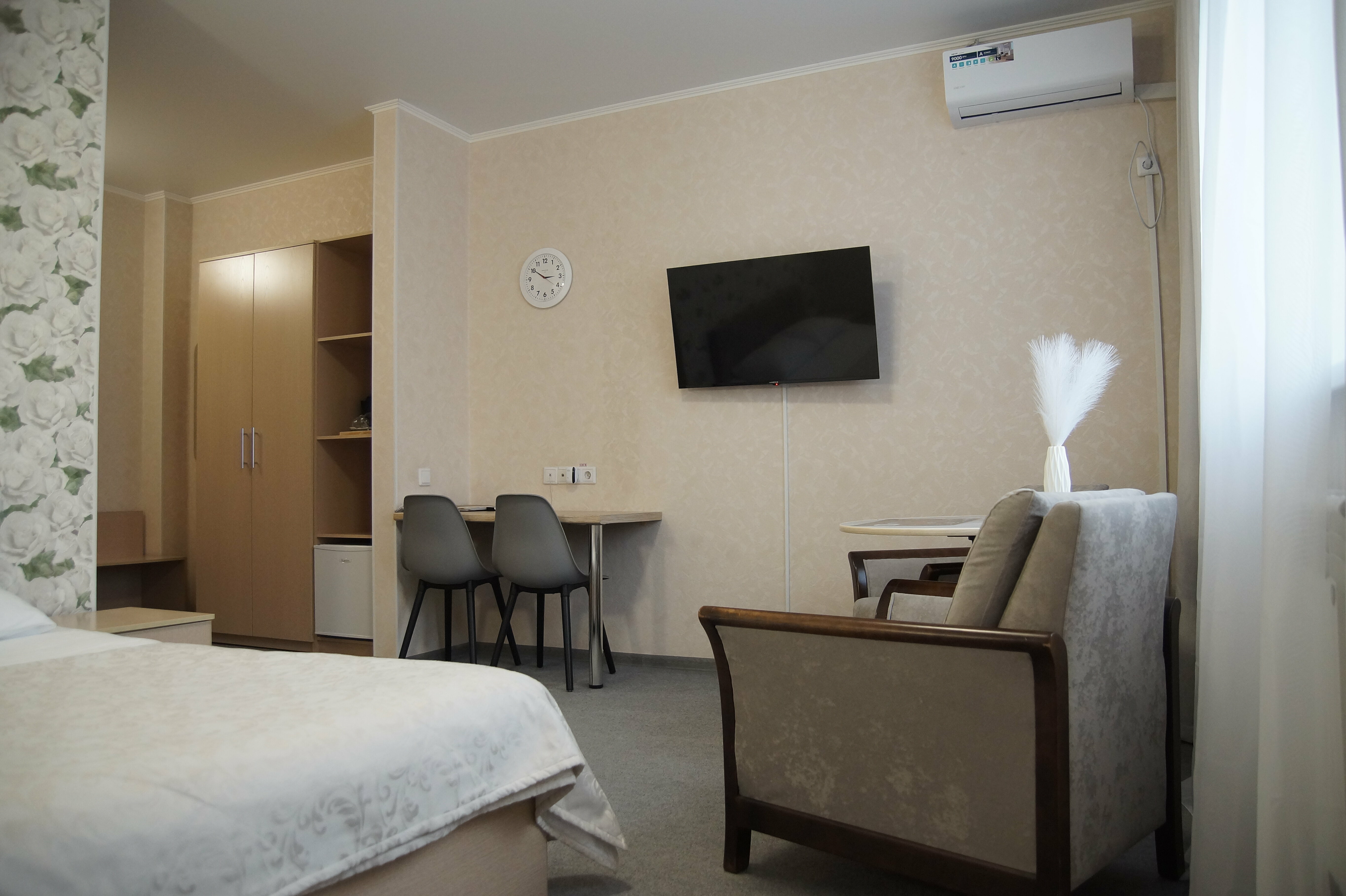 Улучшенный двухместный номер с 1 кроватью