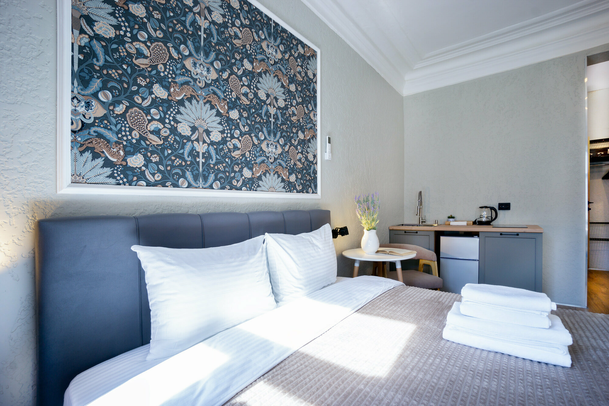 Однокомнатные апартаменты люкс с видом на гаргулей