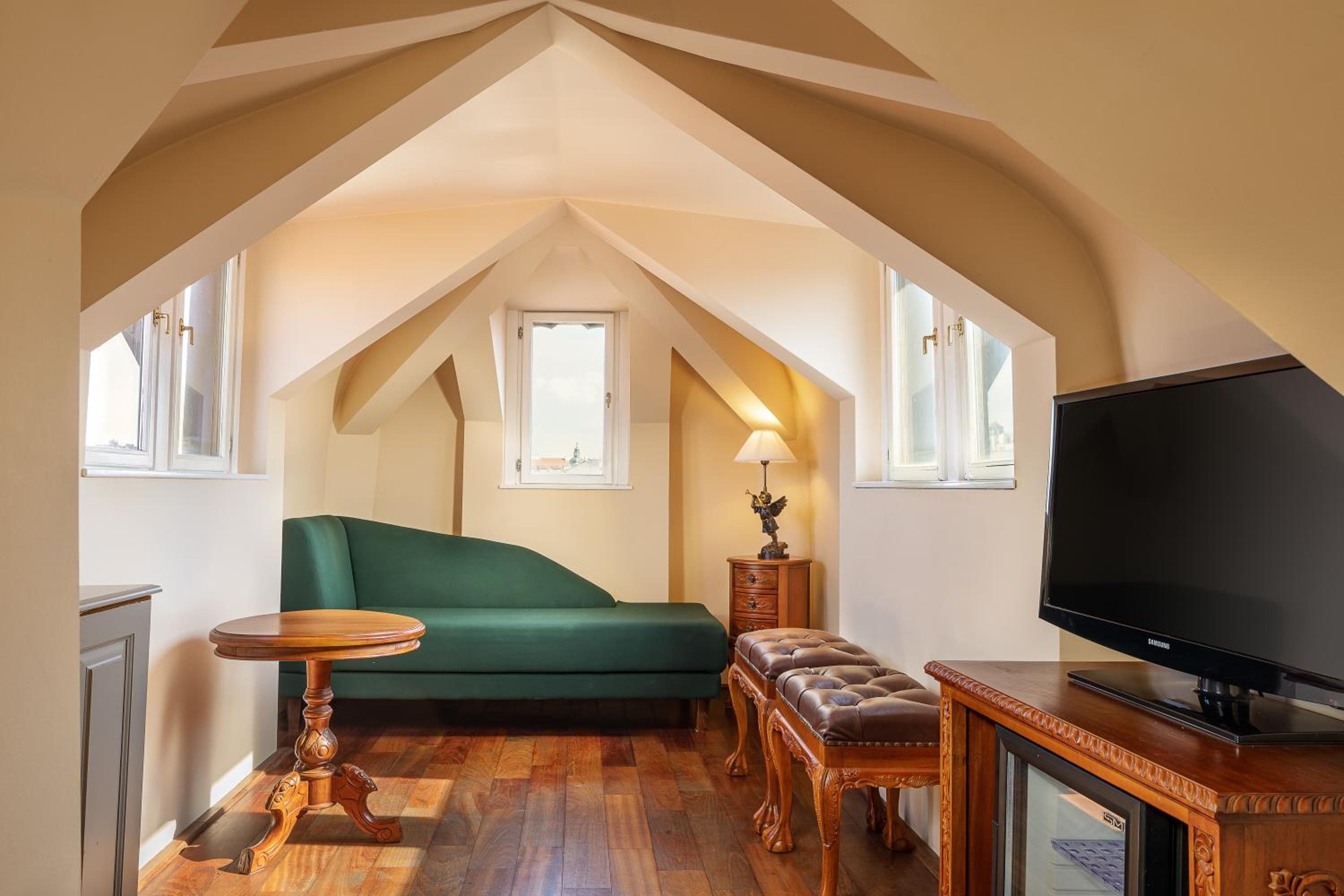 Tower Suite
