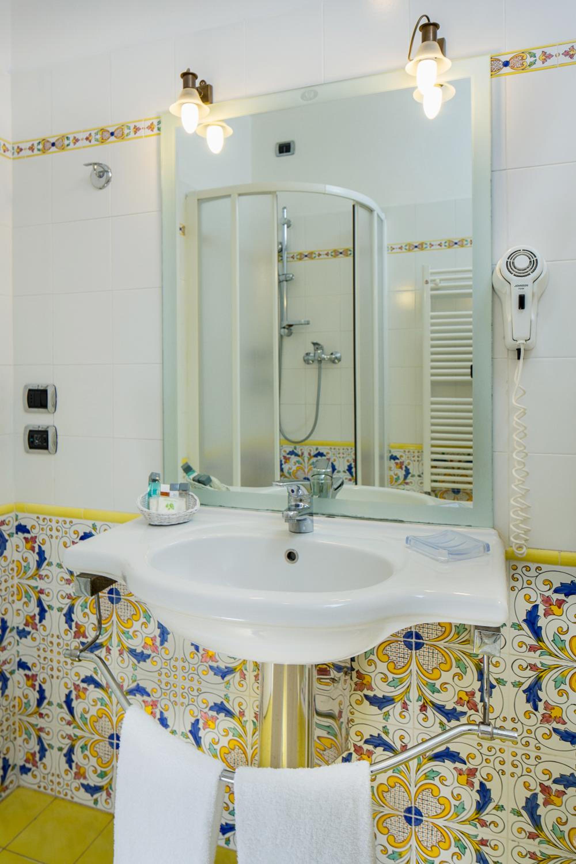 Junior Suite with Sea View