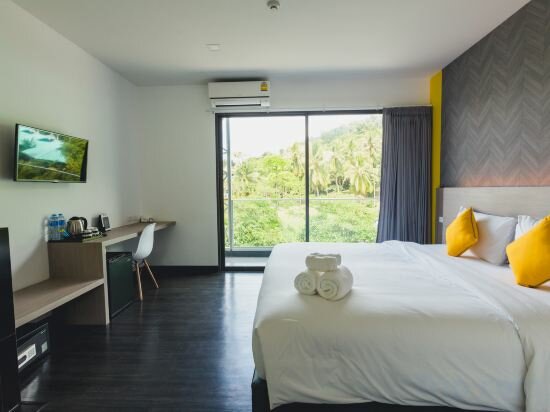 Deluxe Room with Balcony