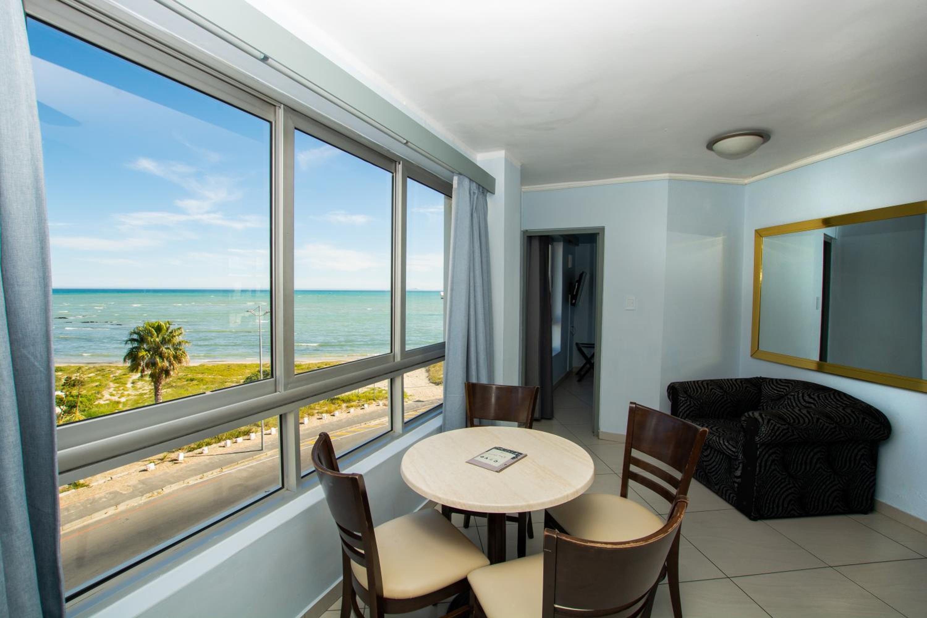Family Room Sea Facing