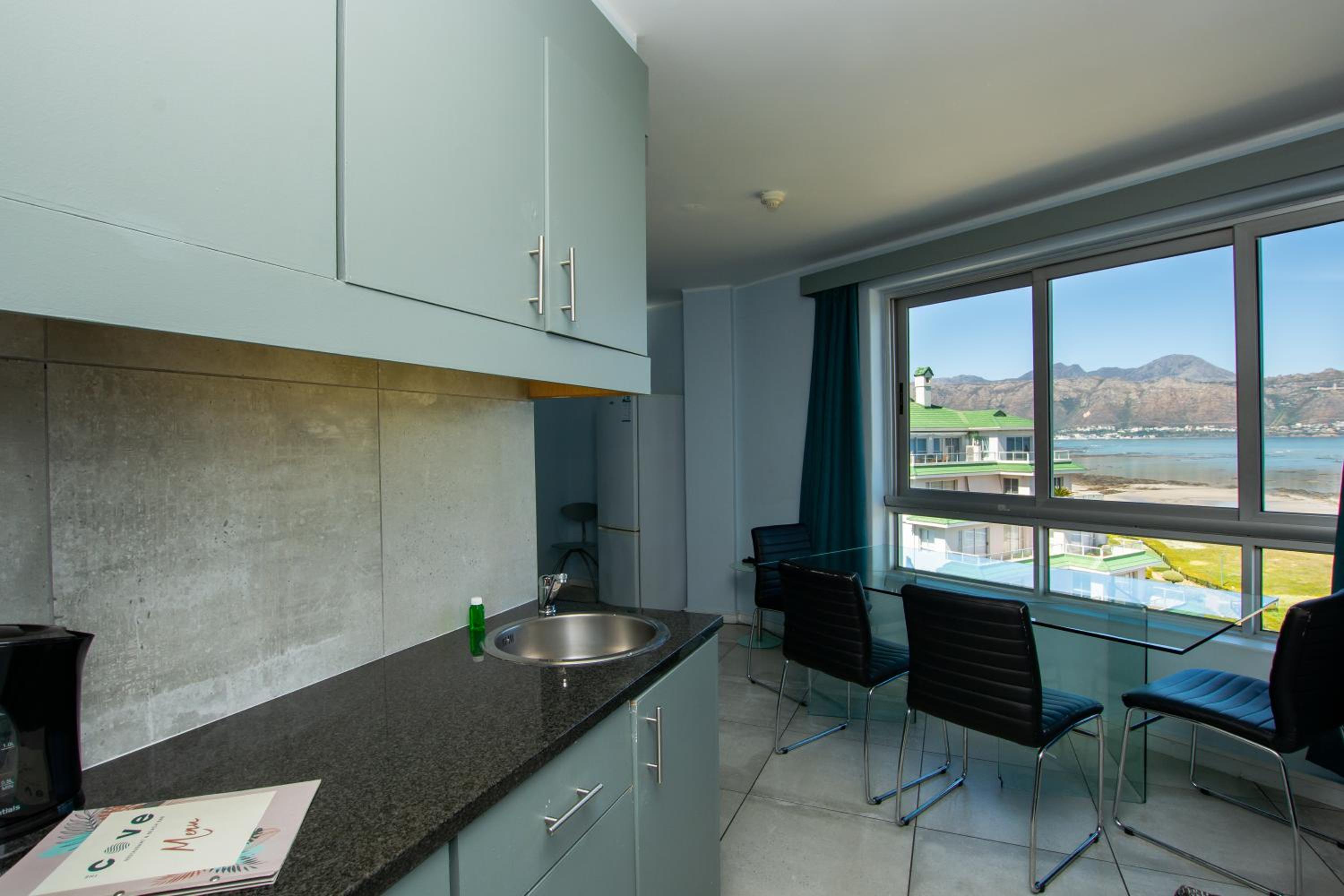 Family Room Sea Facing