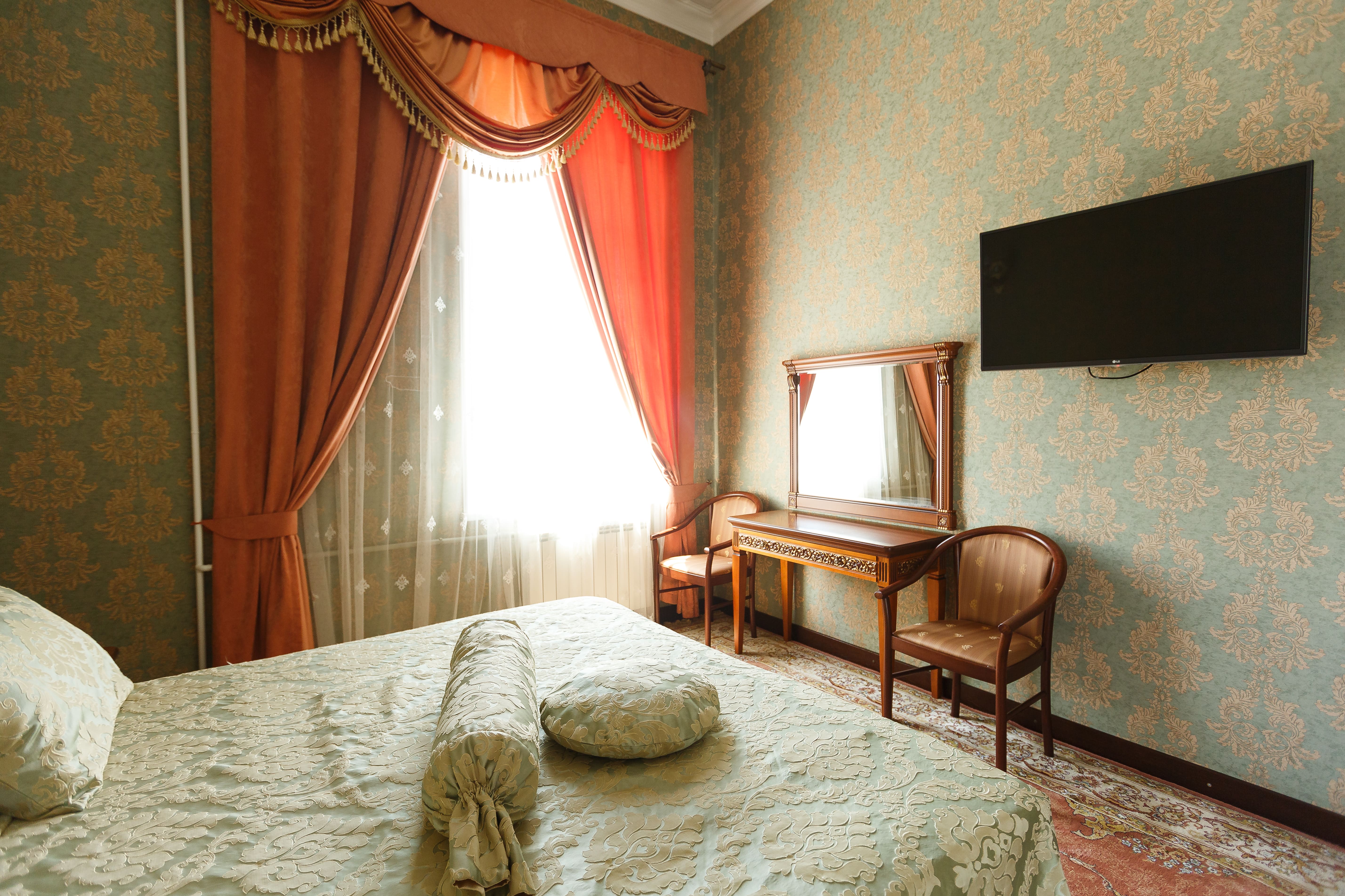 Улучшенный люкс