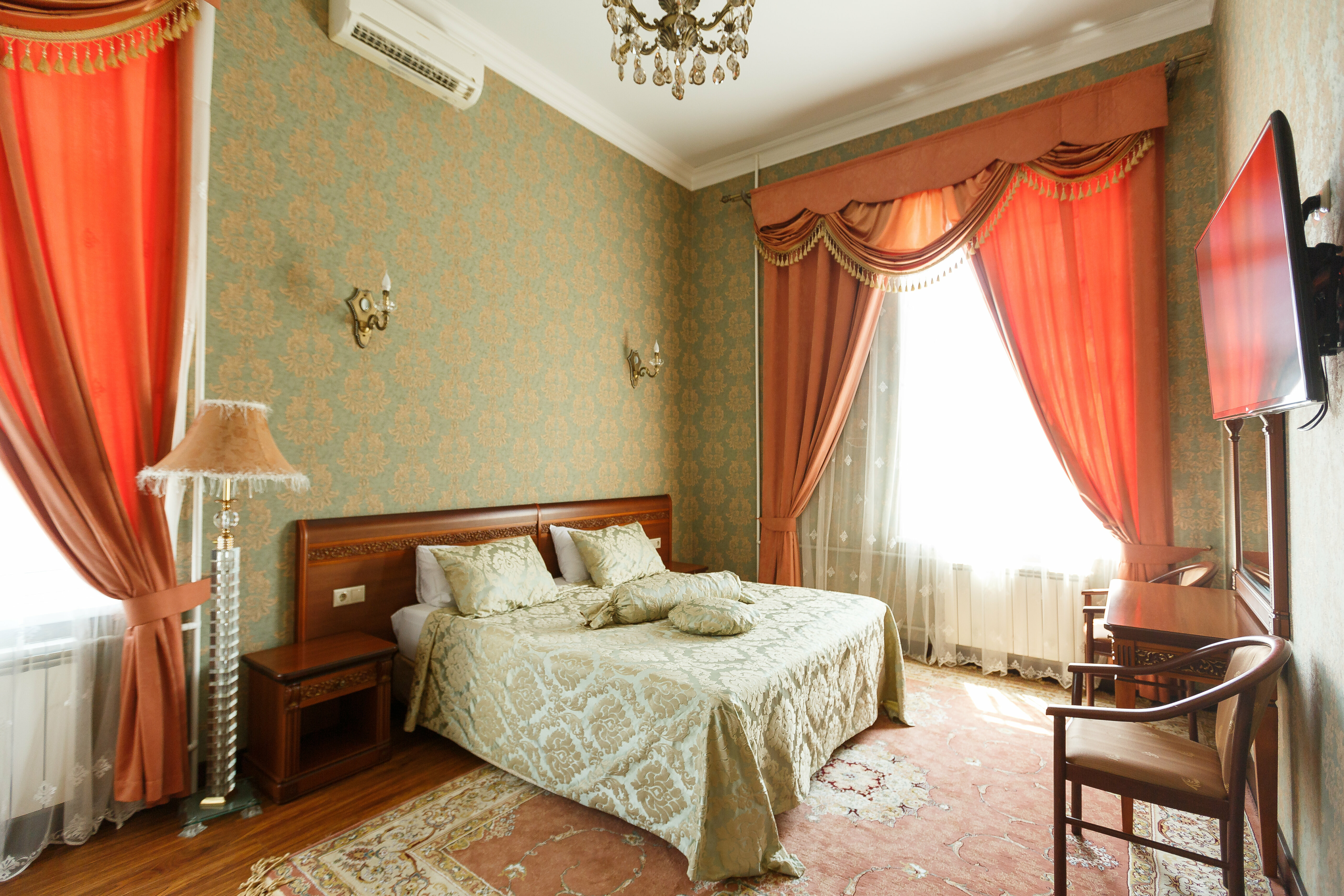 Улучшенный люкс