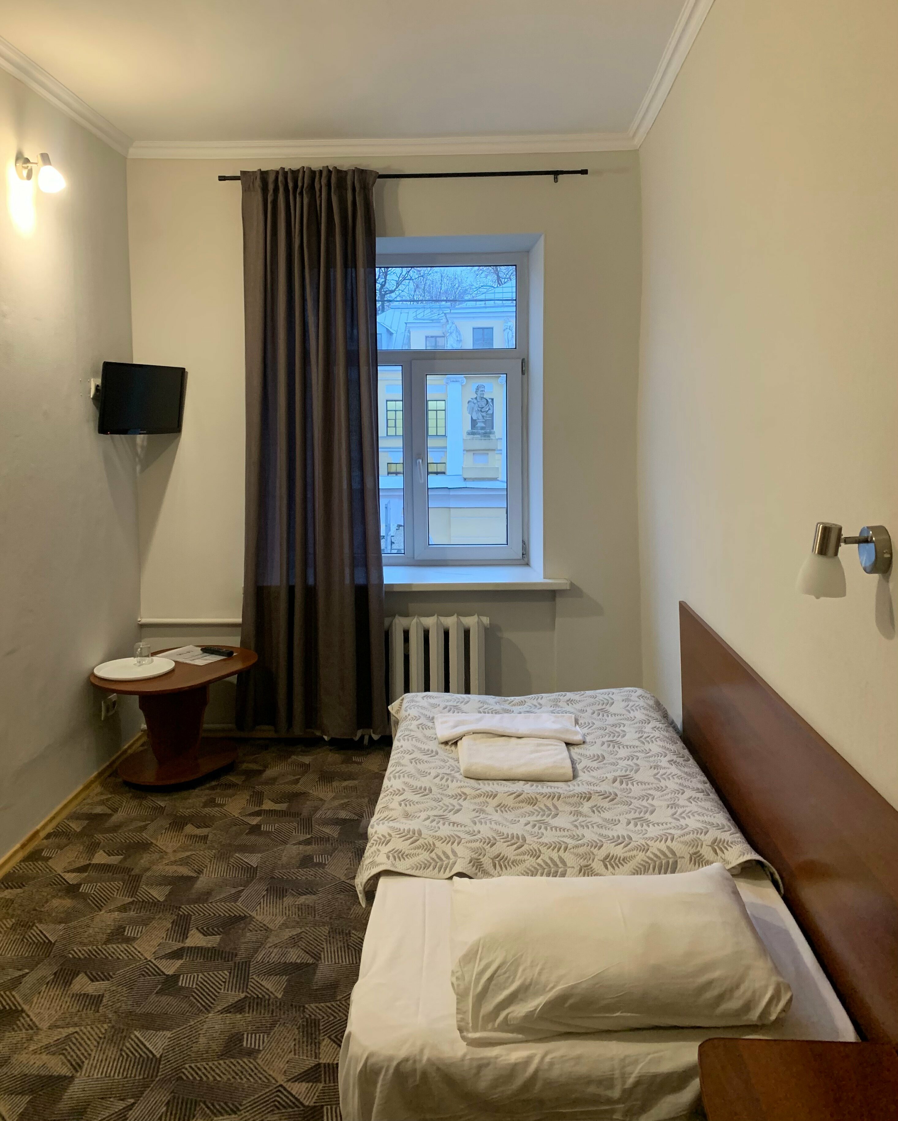 Бюджетный  Одноместный номер с общей ванной комнатой