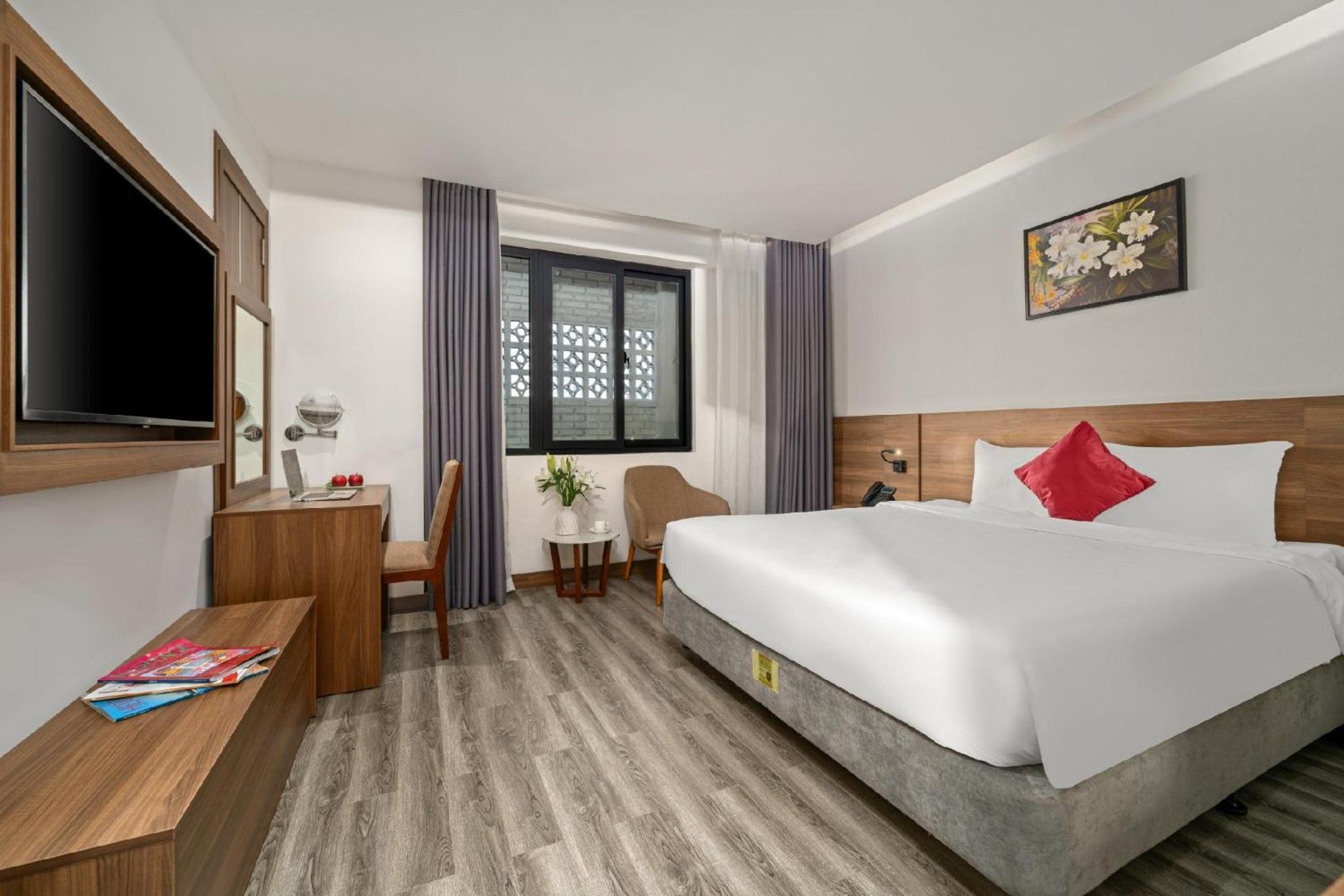 Family Connecting Suite with Balcony