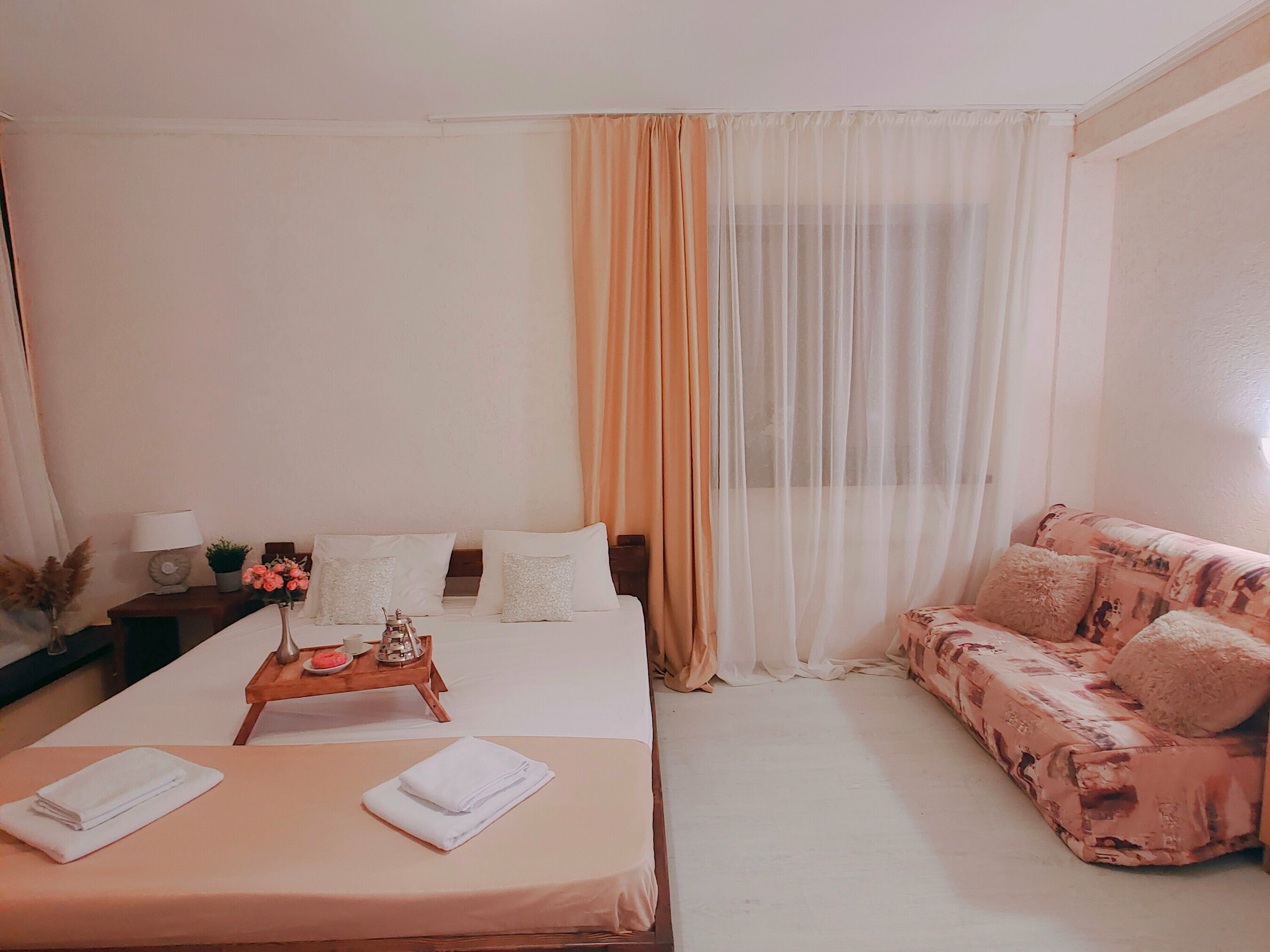 Дом с террасой и панорамным видом на море