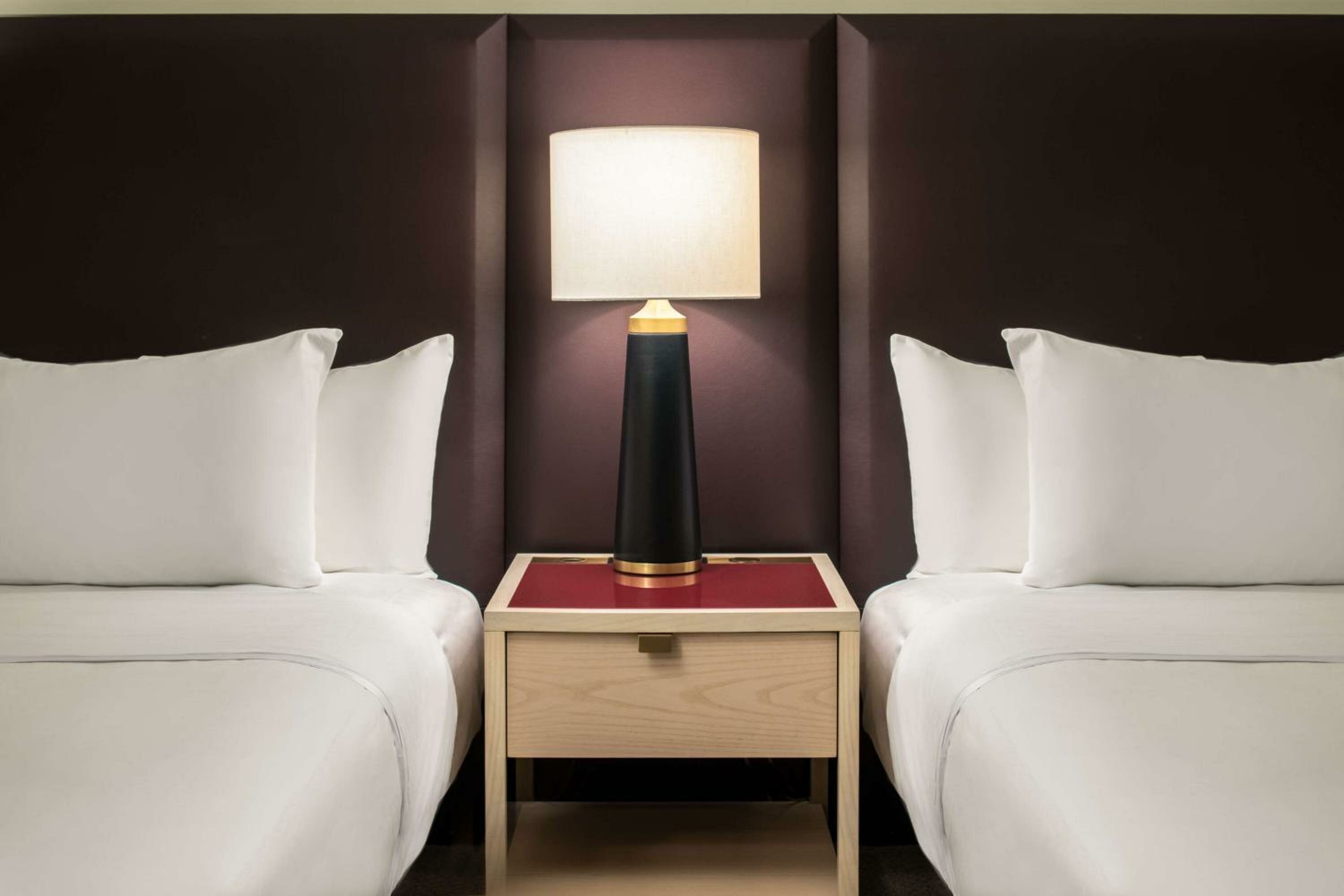 Double Queen Room - City View