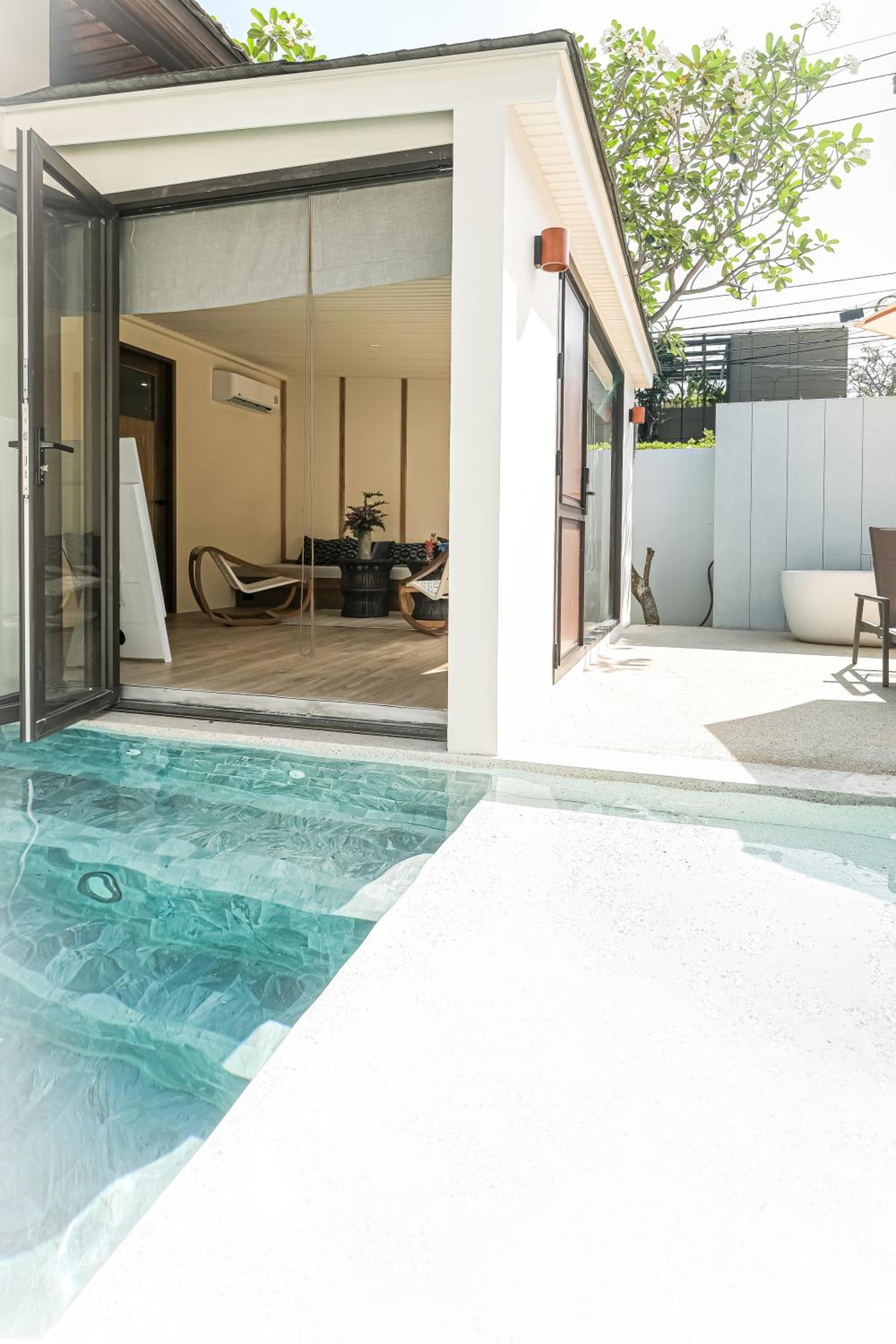 Family Pool Villa with One-way Airport Transfer