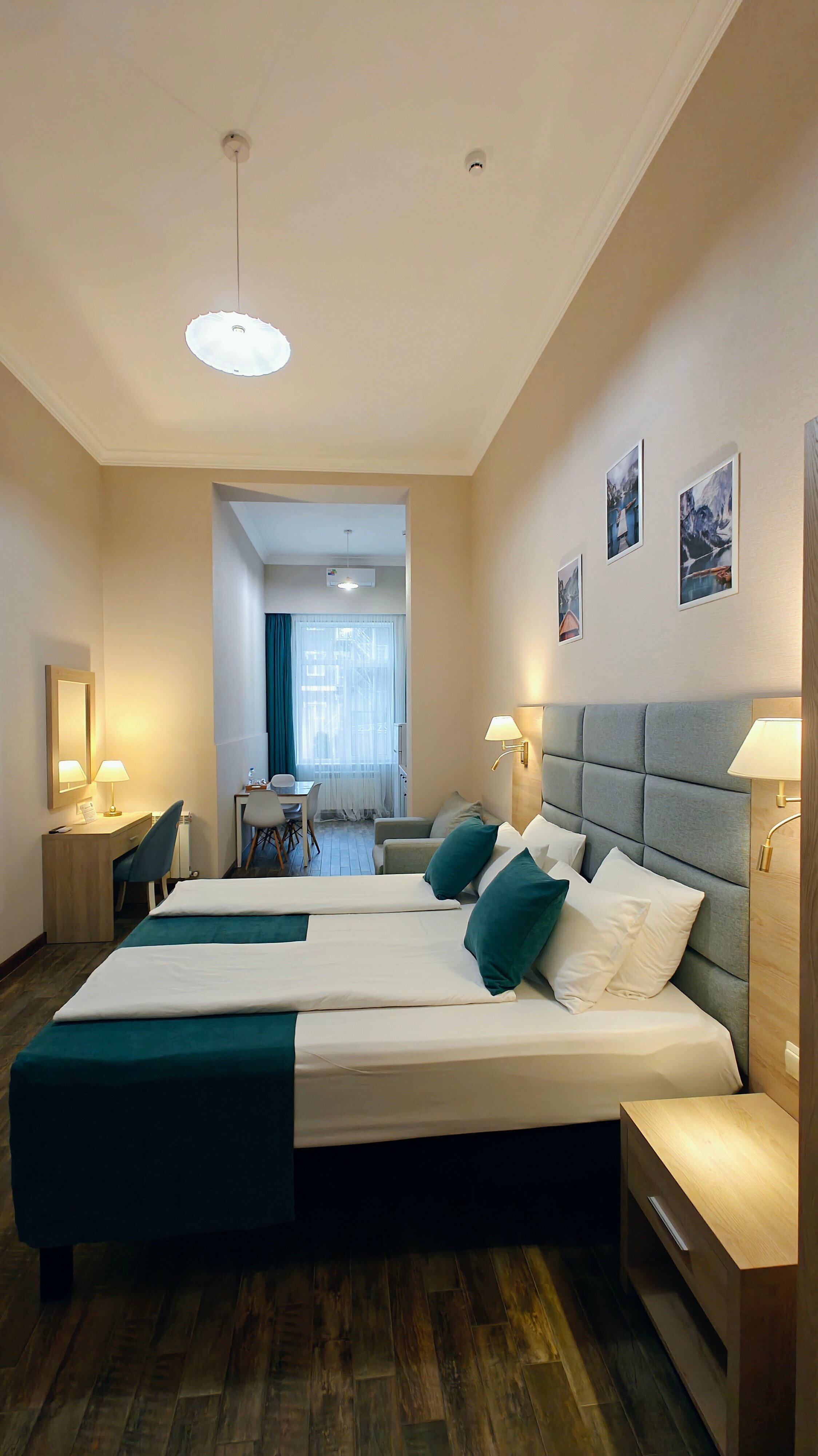 2 этаж I Студия (трёхместный номер с кухонным уголком и микроволновой печью)