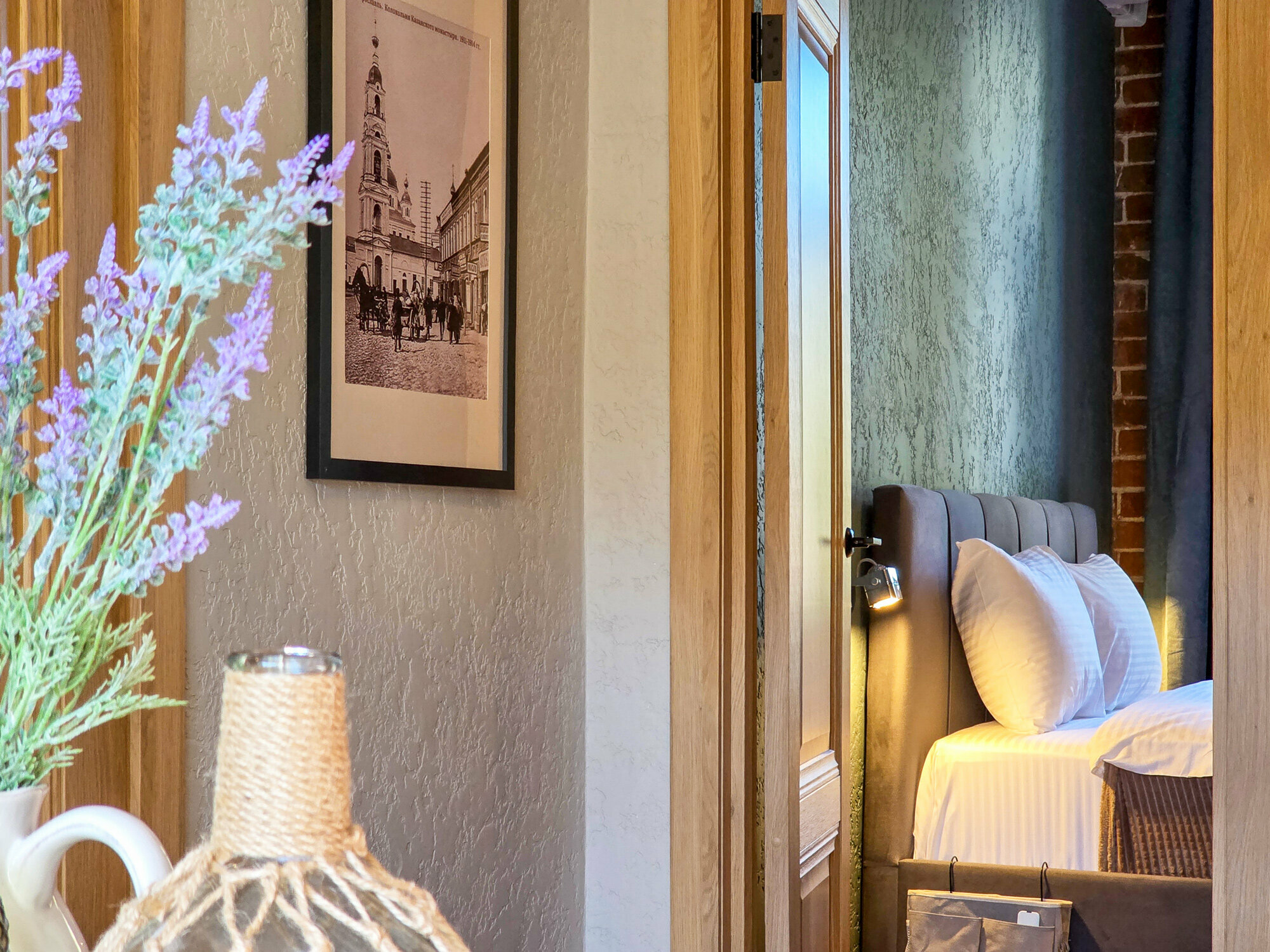 Двухкомнатный люкс с видом во двор