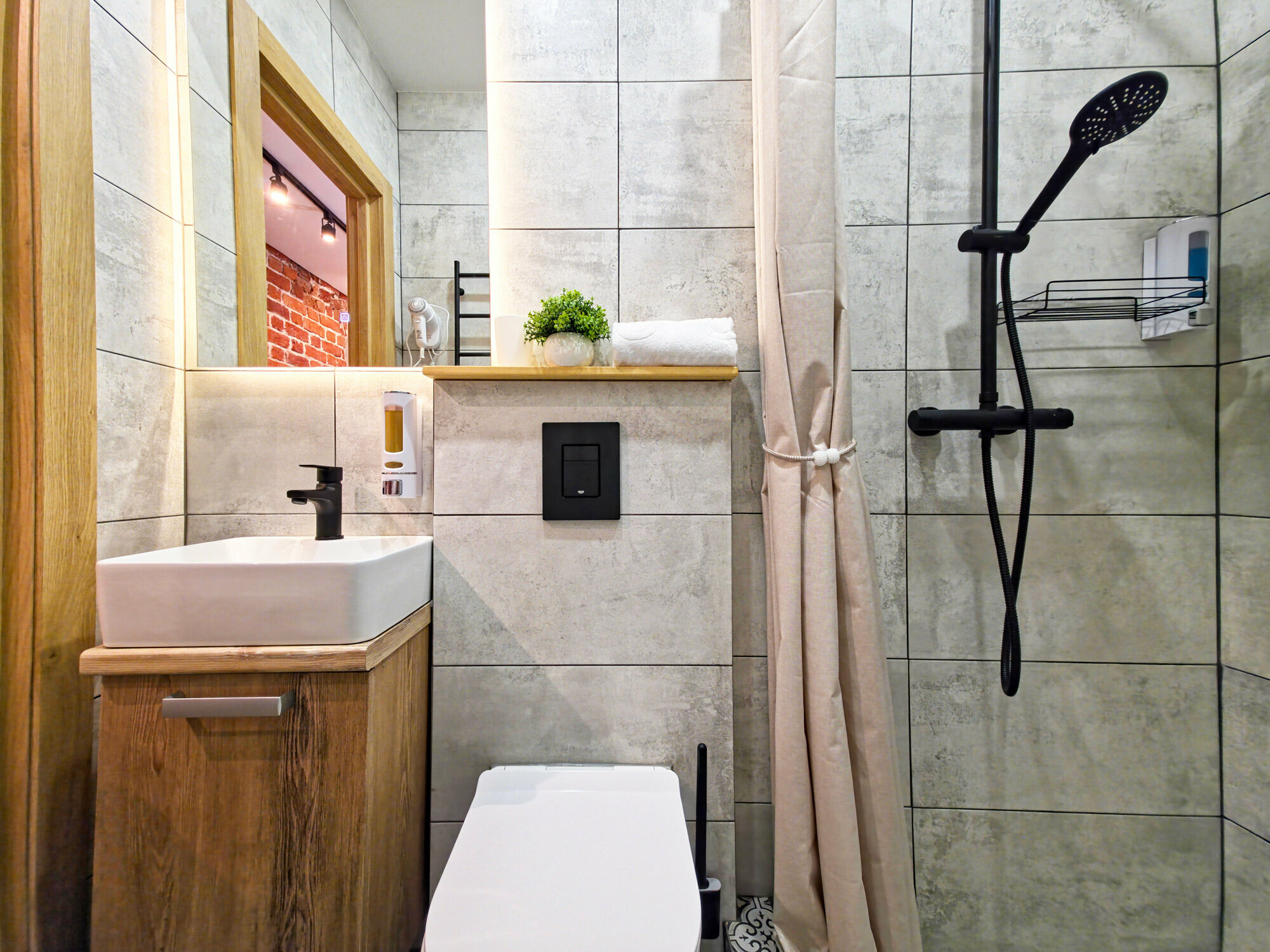 Двухкомнатные Апартаменты Комфорт с окнами во двор