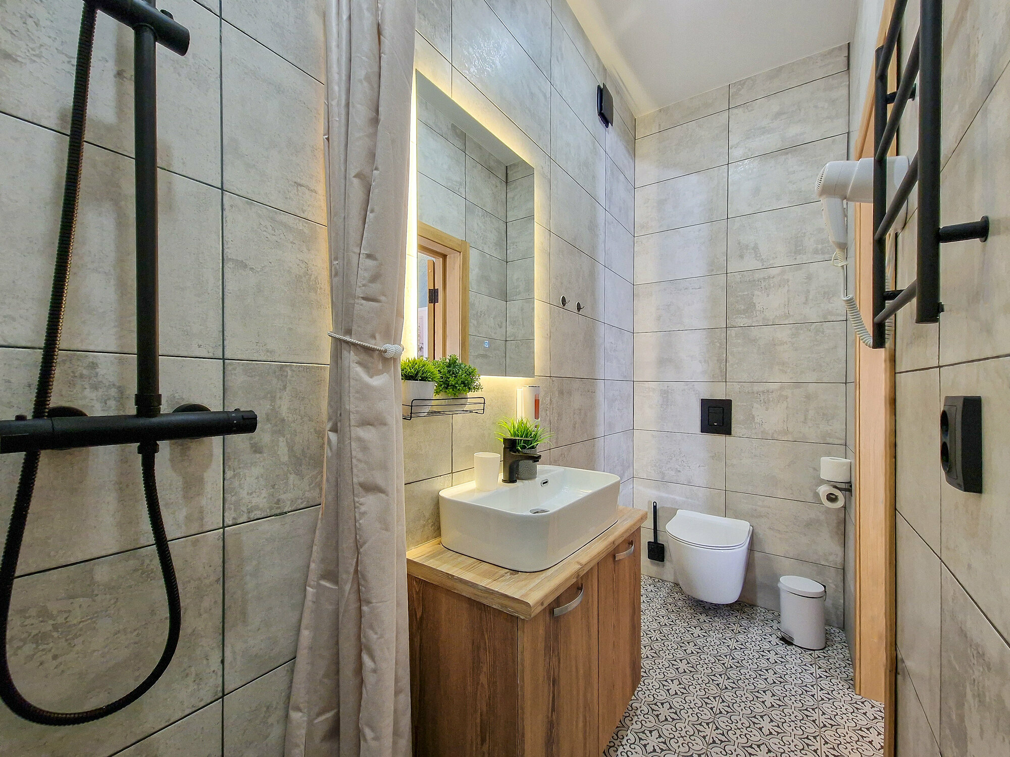 Двухкомнатный люкс с видом во двор