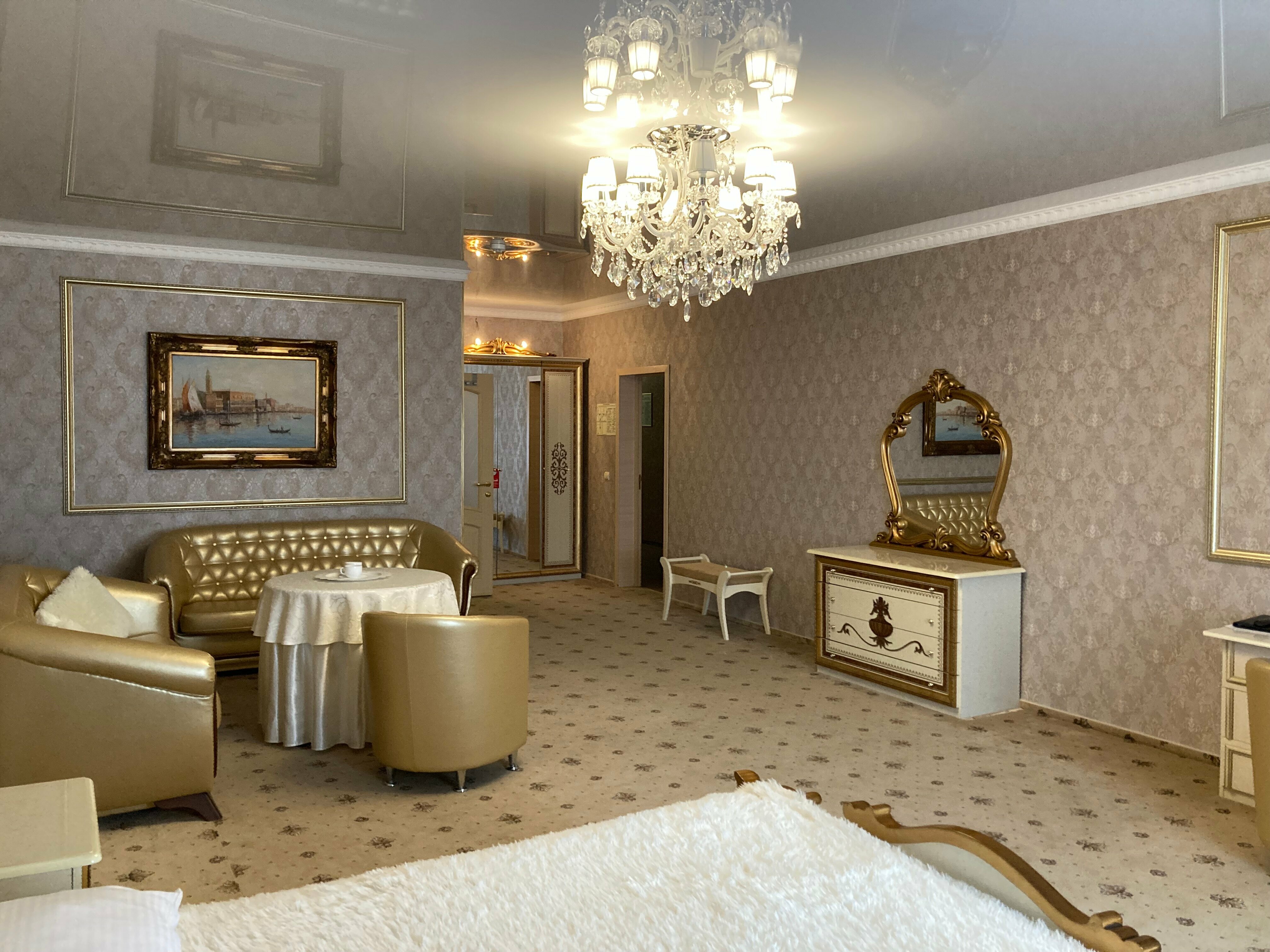 Люкс с гидромассажной ванной