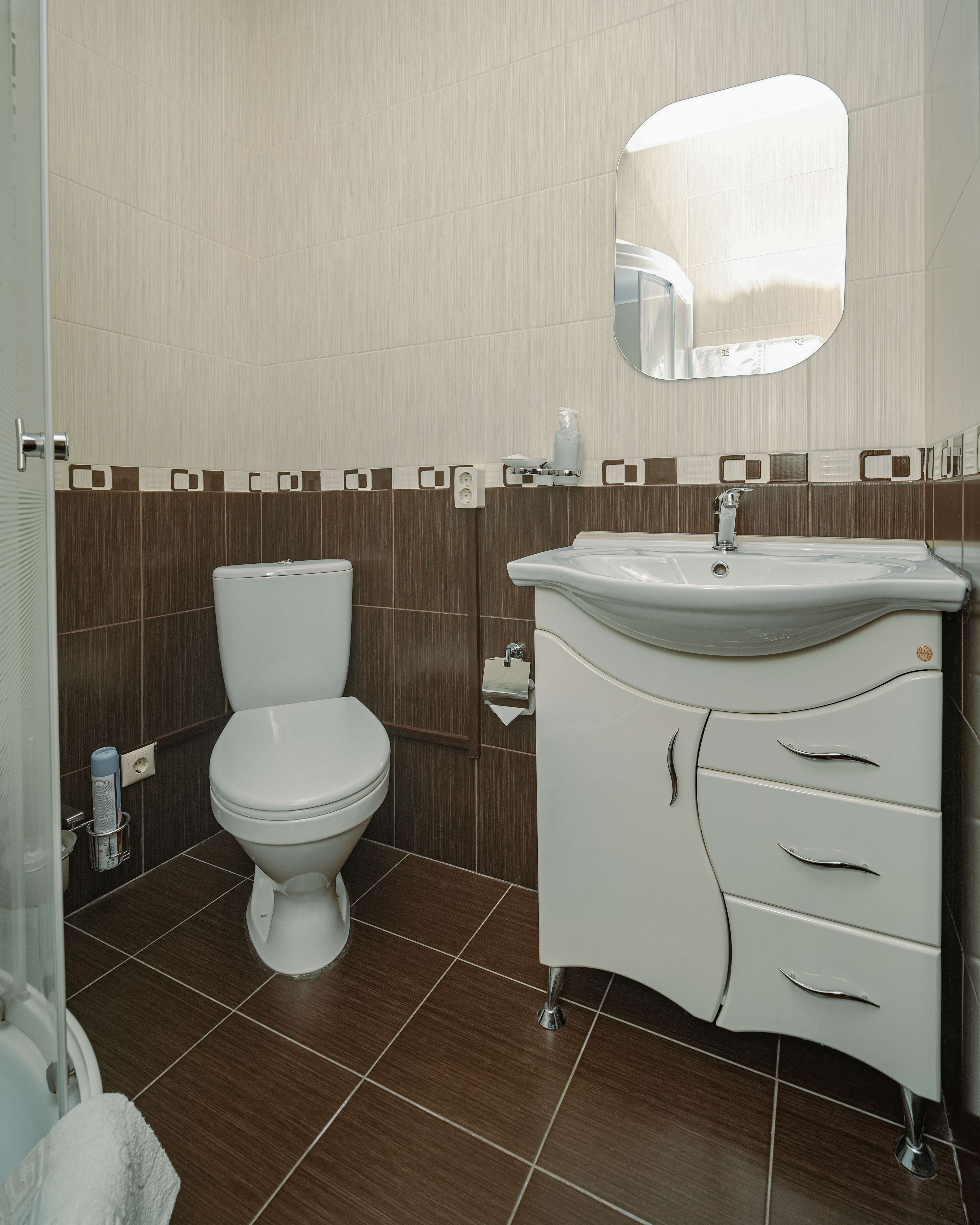 Двухместный 2 спальная кровать