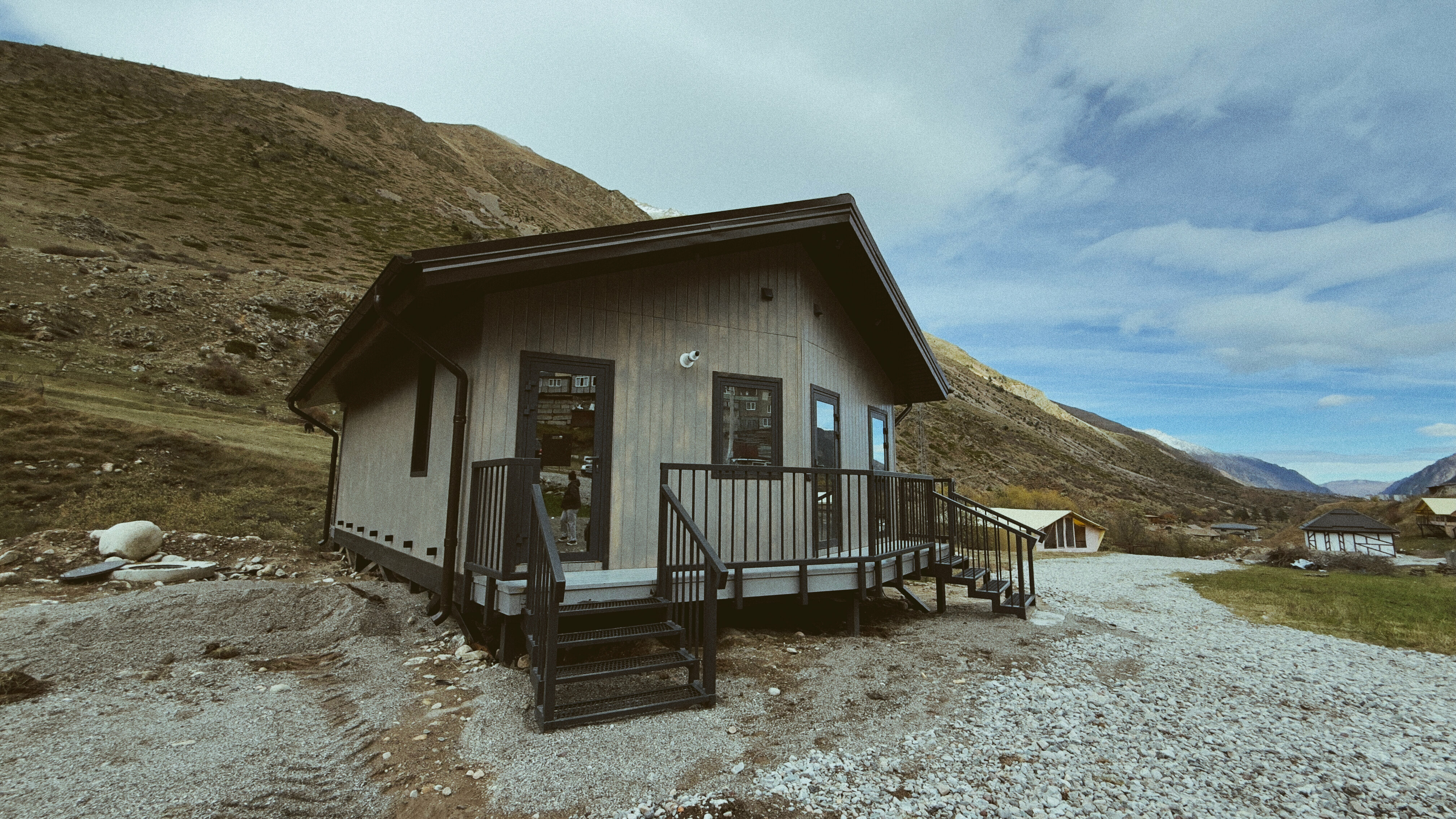 Дом с видом на горы