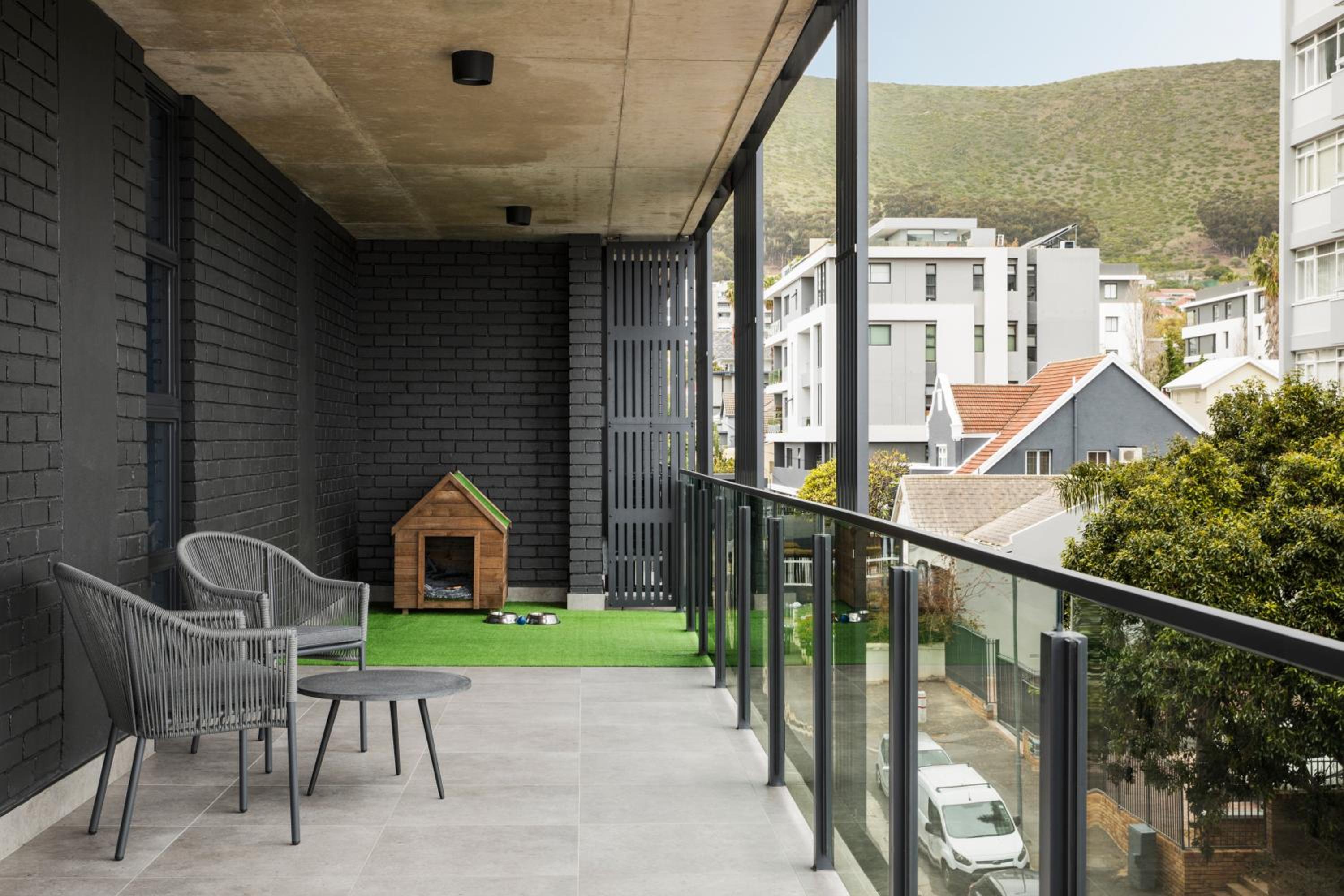 The Home Ultra Pooch Pad