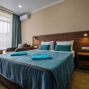 Стандарт с креслом