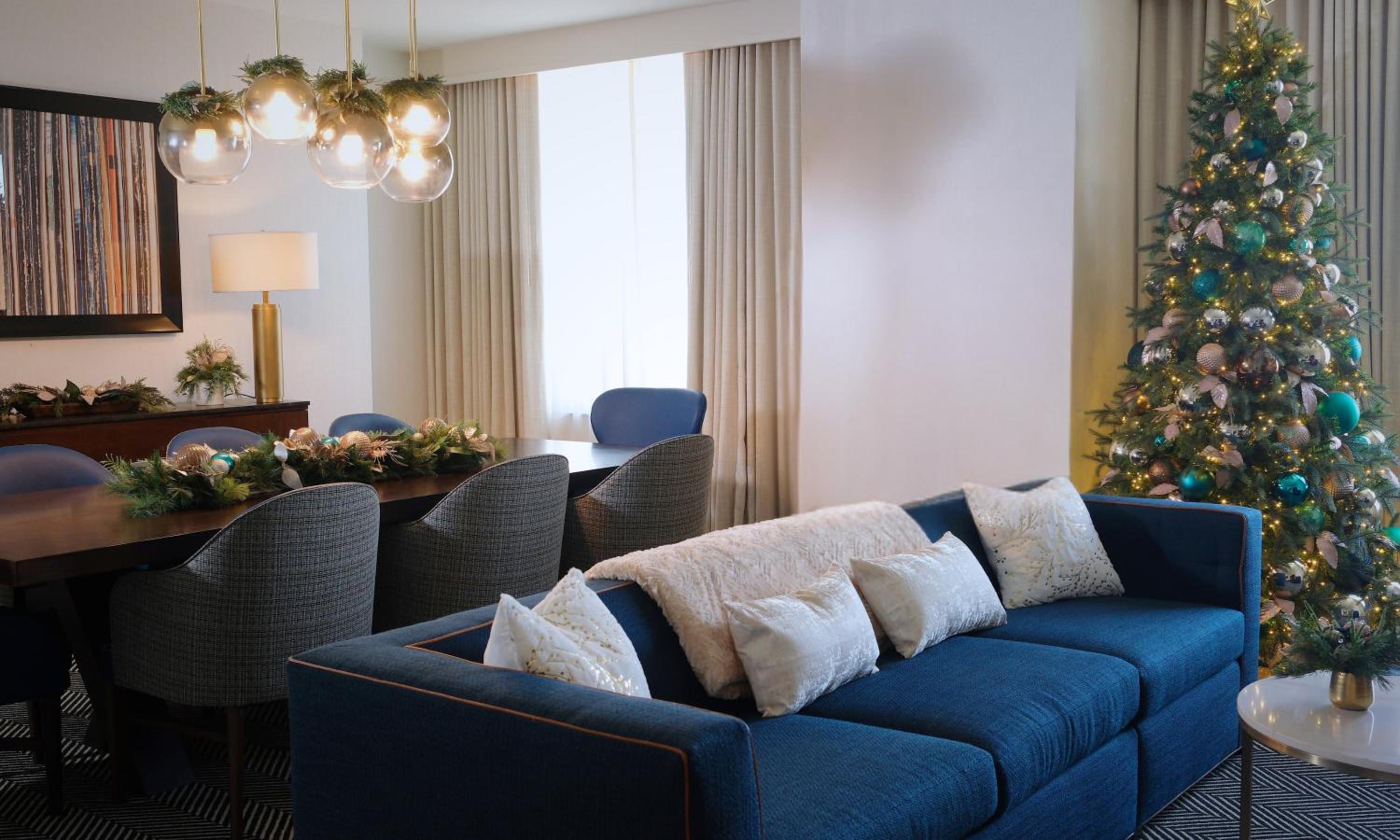 One-Bedroom Holiday-Themed Suite with Sofa Bed