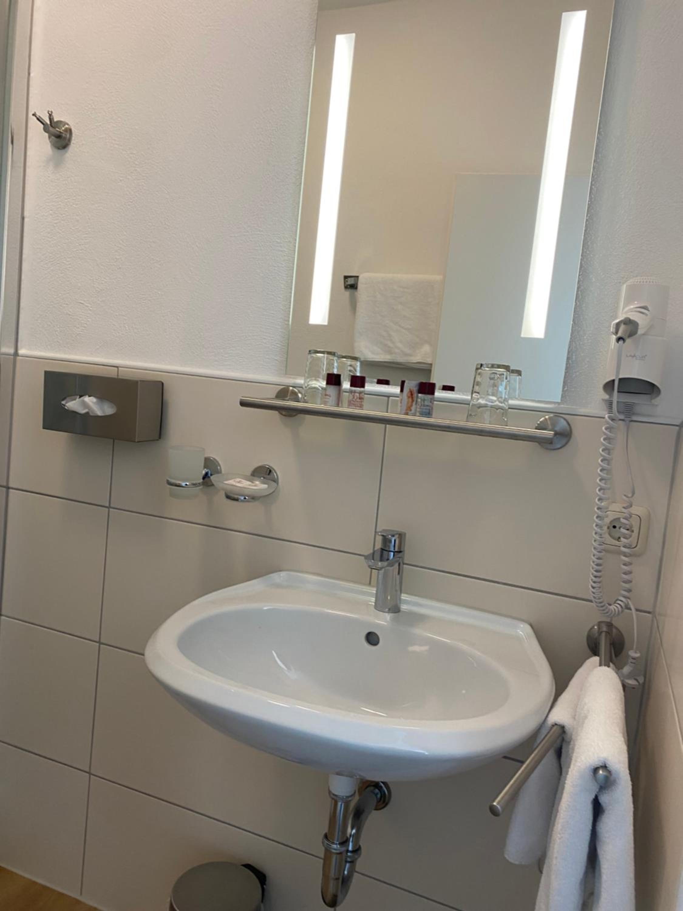 Double Room (Annex)