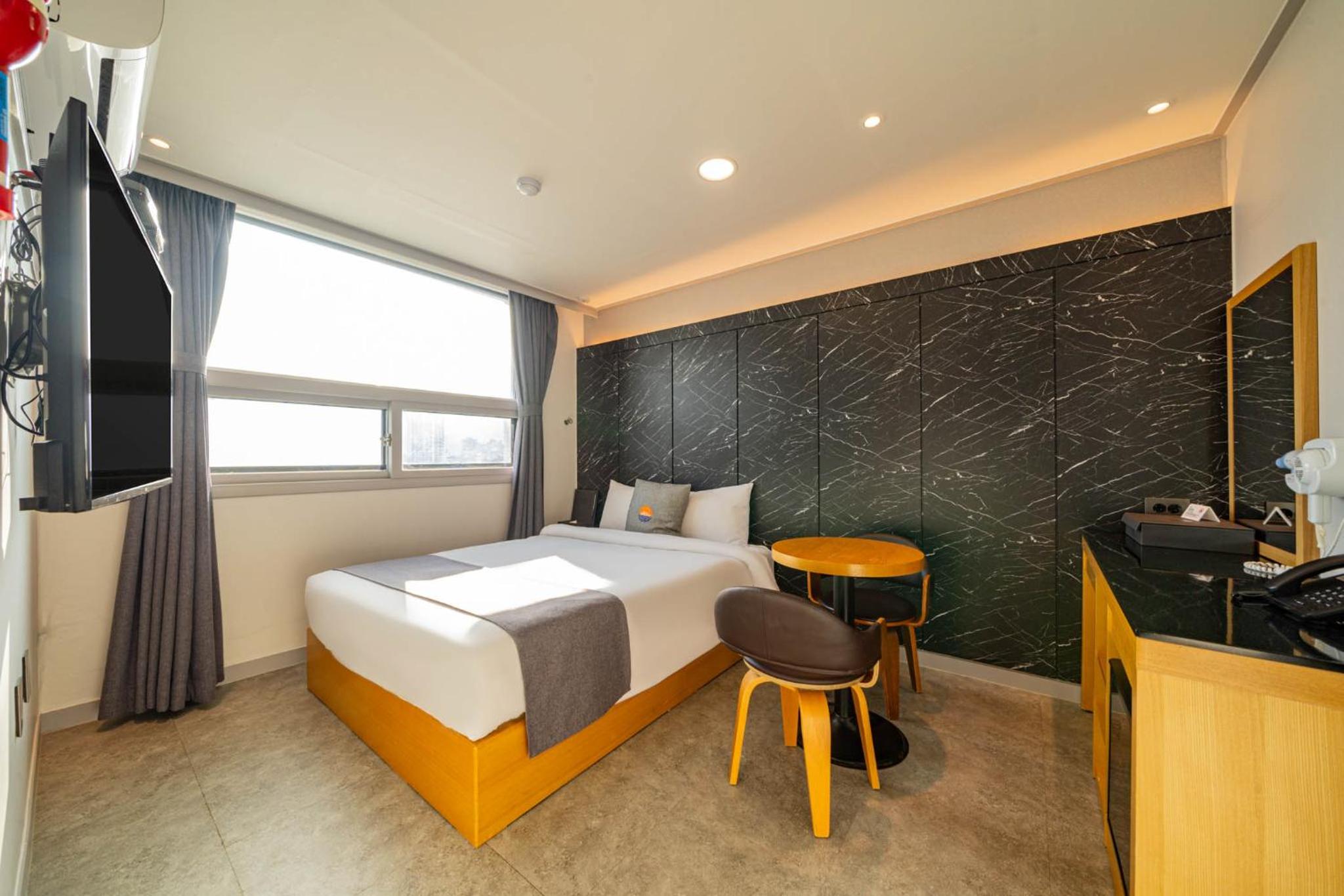 Standard Harbor Double Room