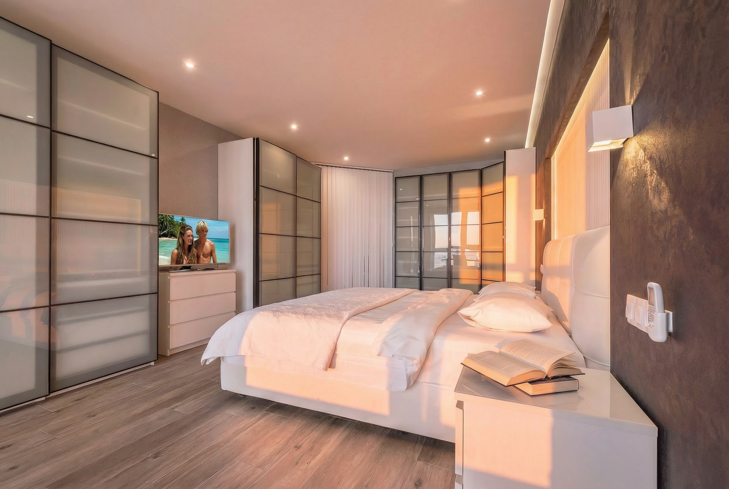 Апартаменты с панорамным видом на закат (окна на всю квартиру)