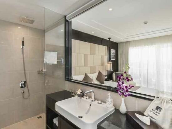 Premier Deluxe Room