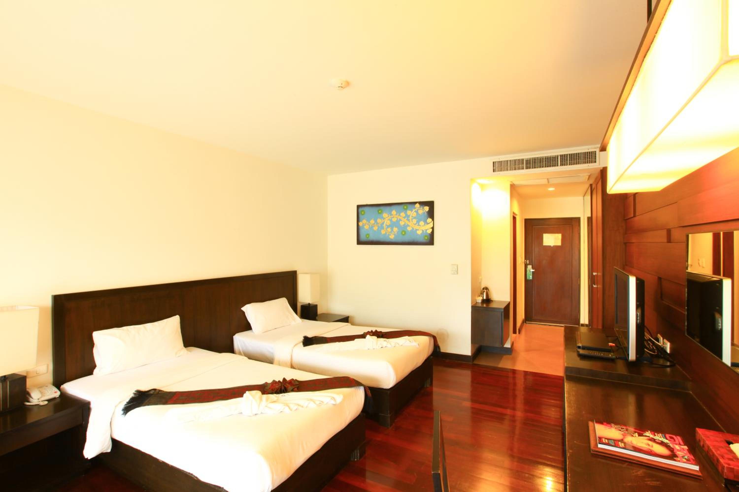 Deluxe Double or Twin Room